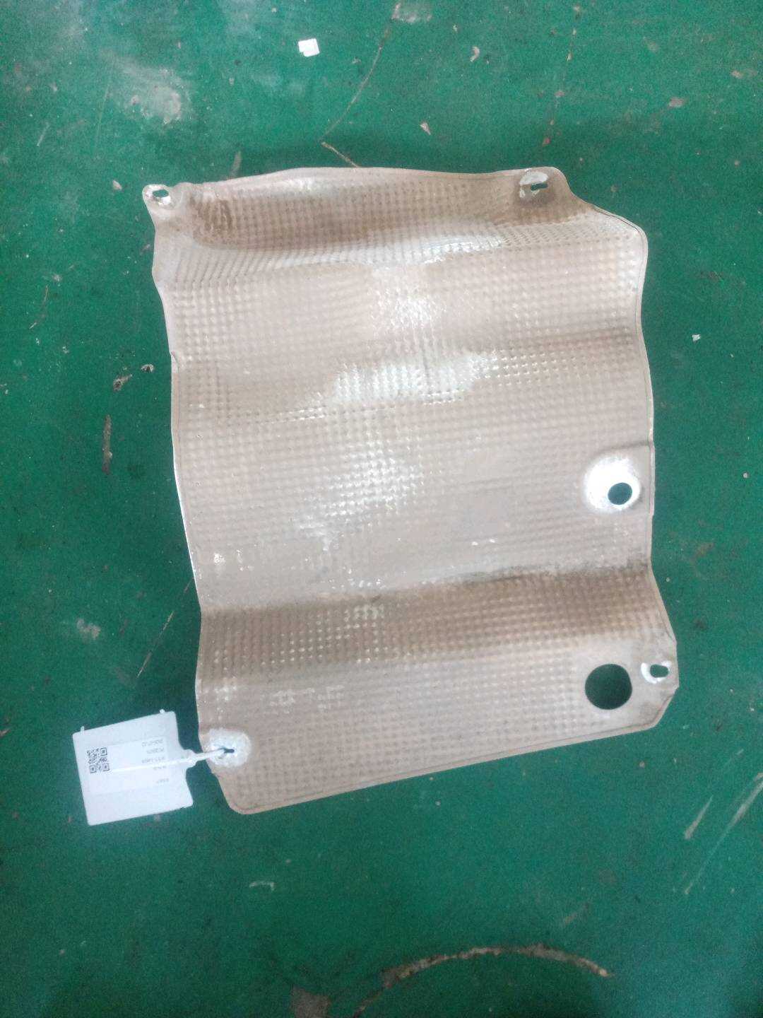 L8W0804171 排气管隔热罩(左后)