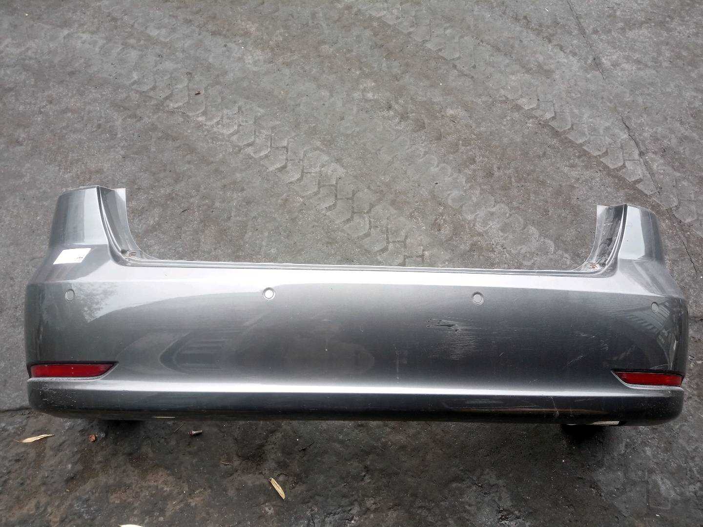 64410099Z Rear Bumper Cover