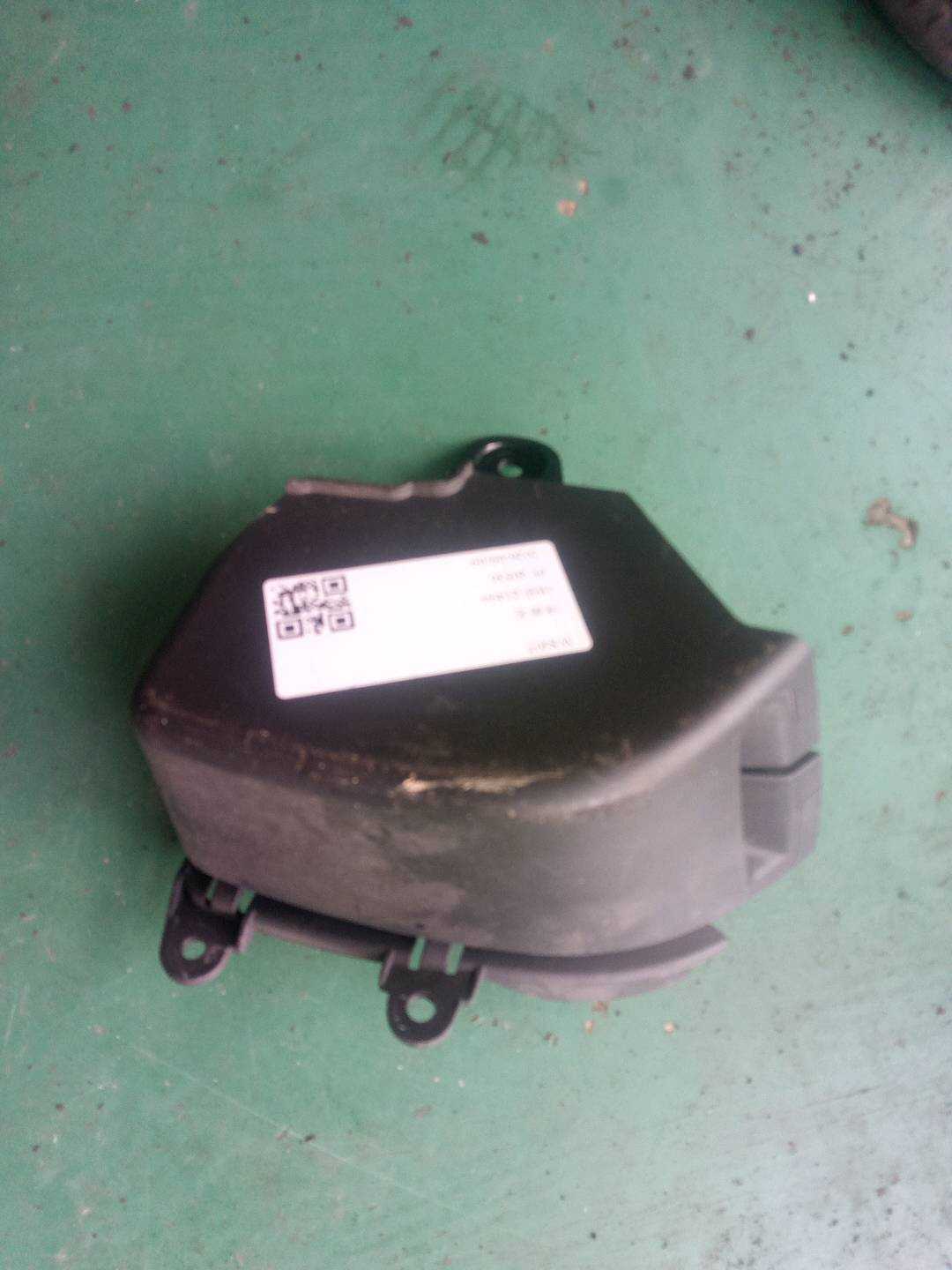 51467139458 后座椅安全带收卷器盖板(右)