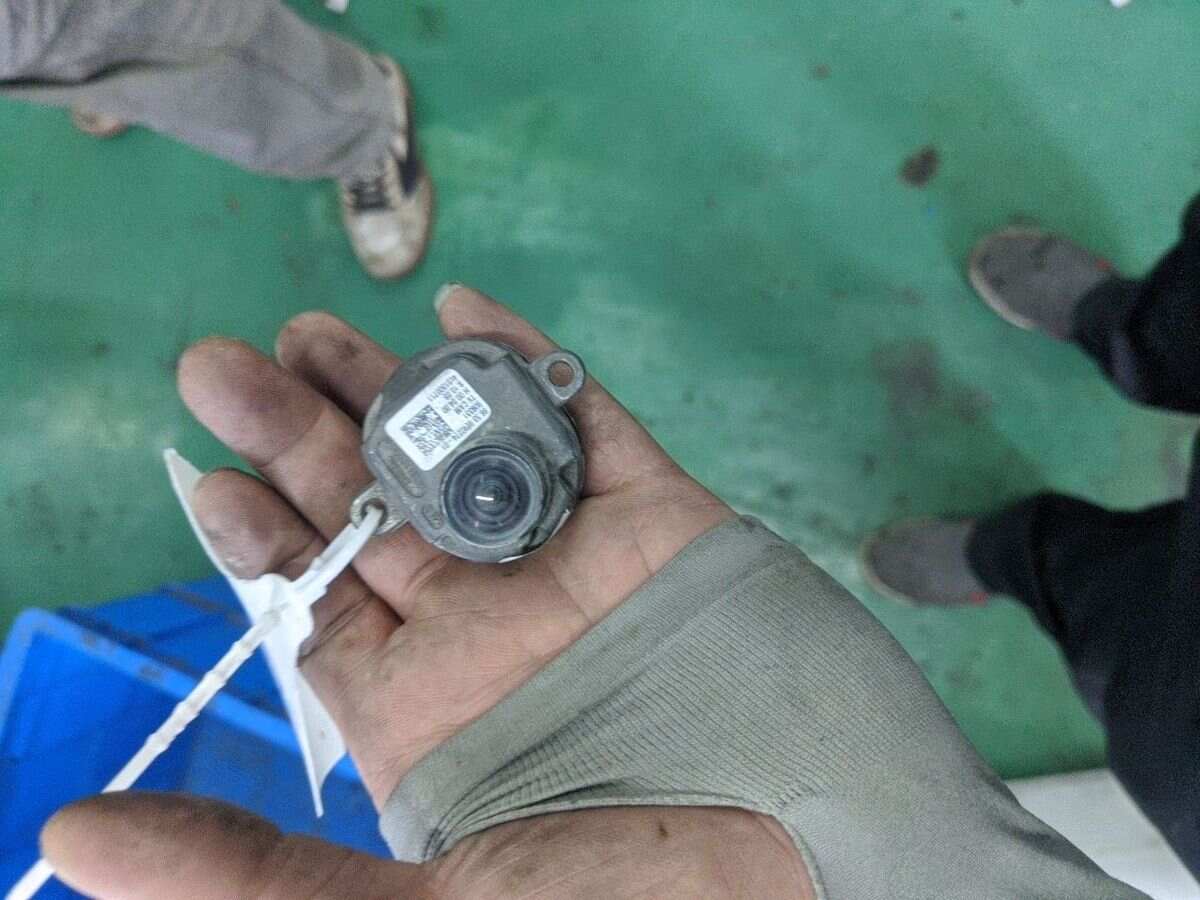 66539240274 倒车镜摄像头(右)