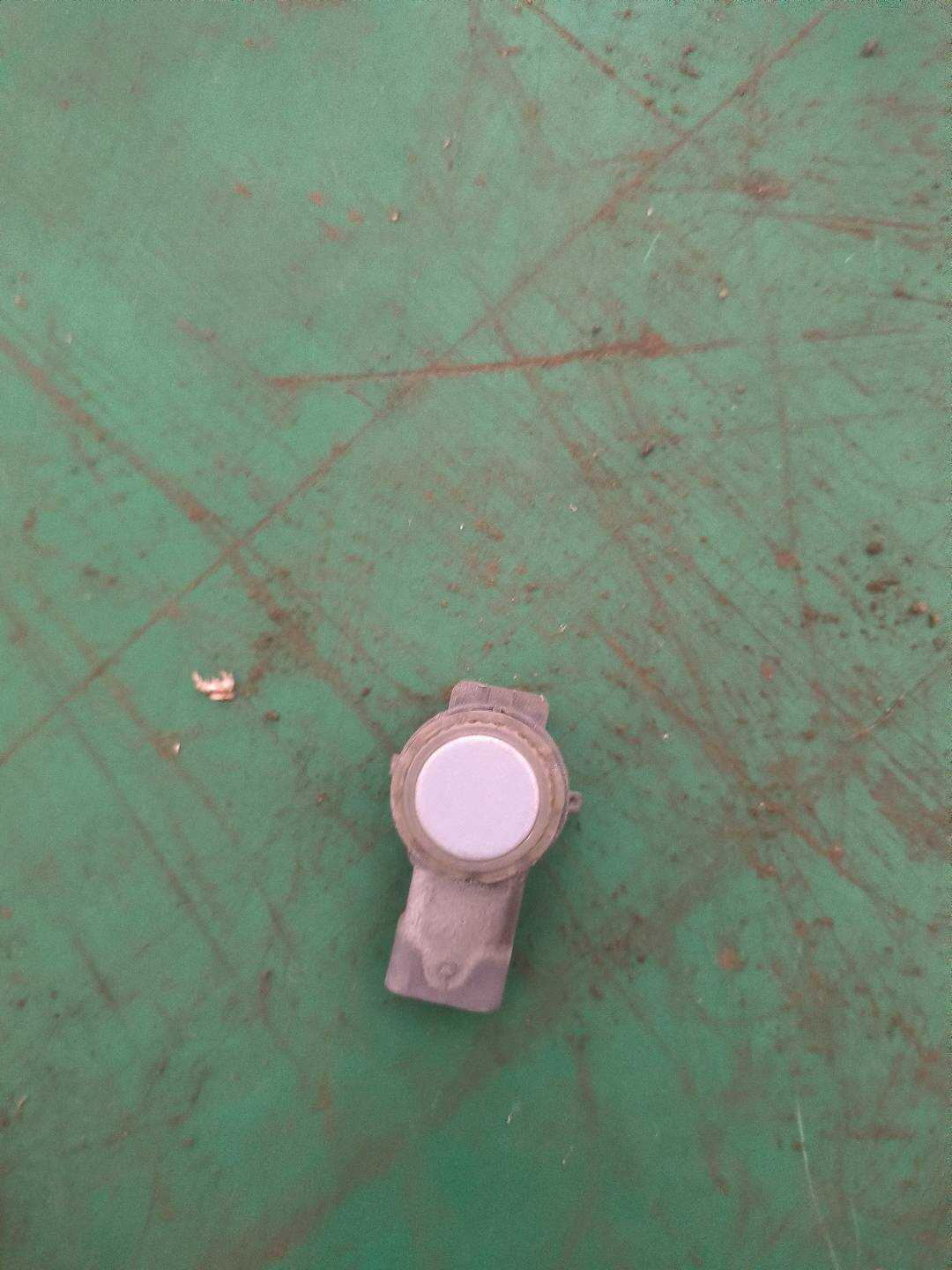 P0010313AB 驻车雷达传感器