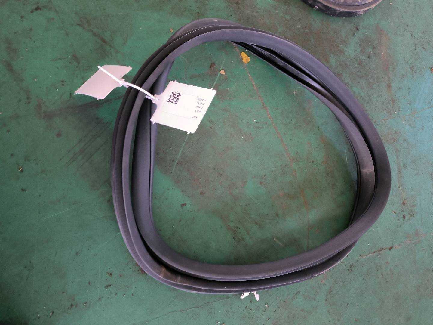 P0007938AL 后门门洞密封条