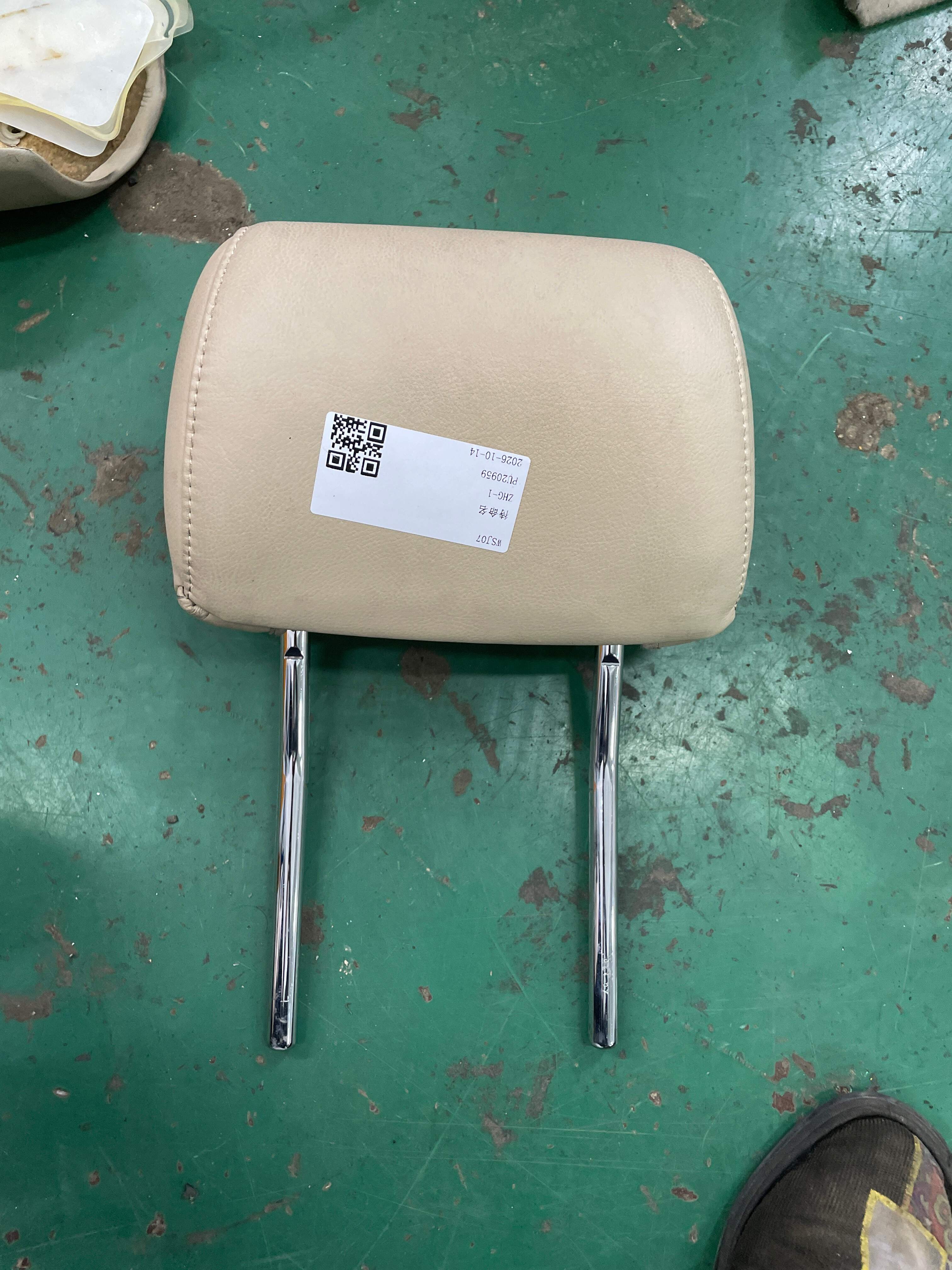 4F0881902AL 副驾驶员座椅头枕