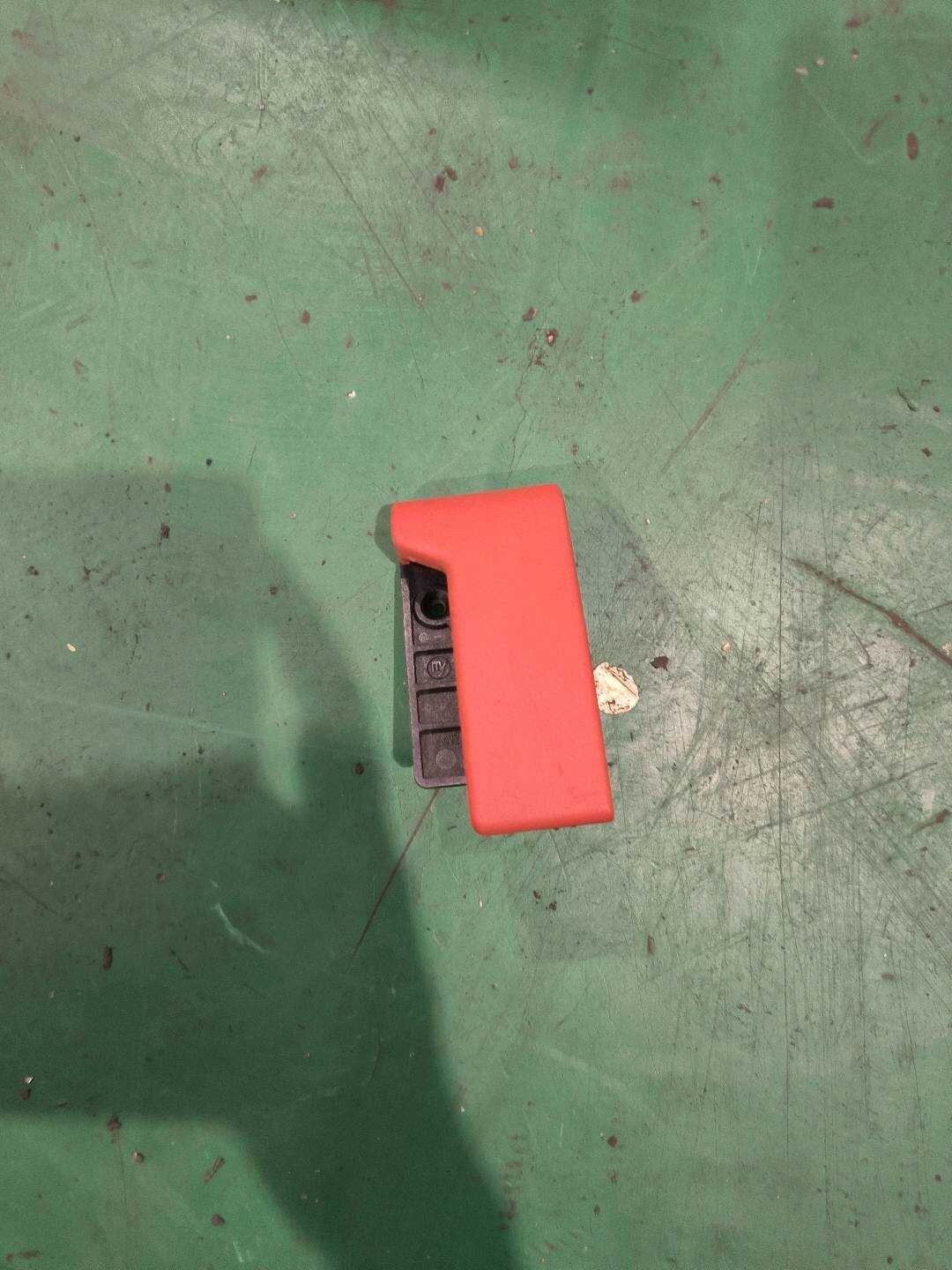 A1248800320 前机盖拉线手柄