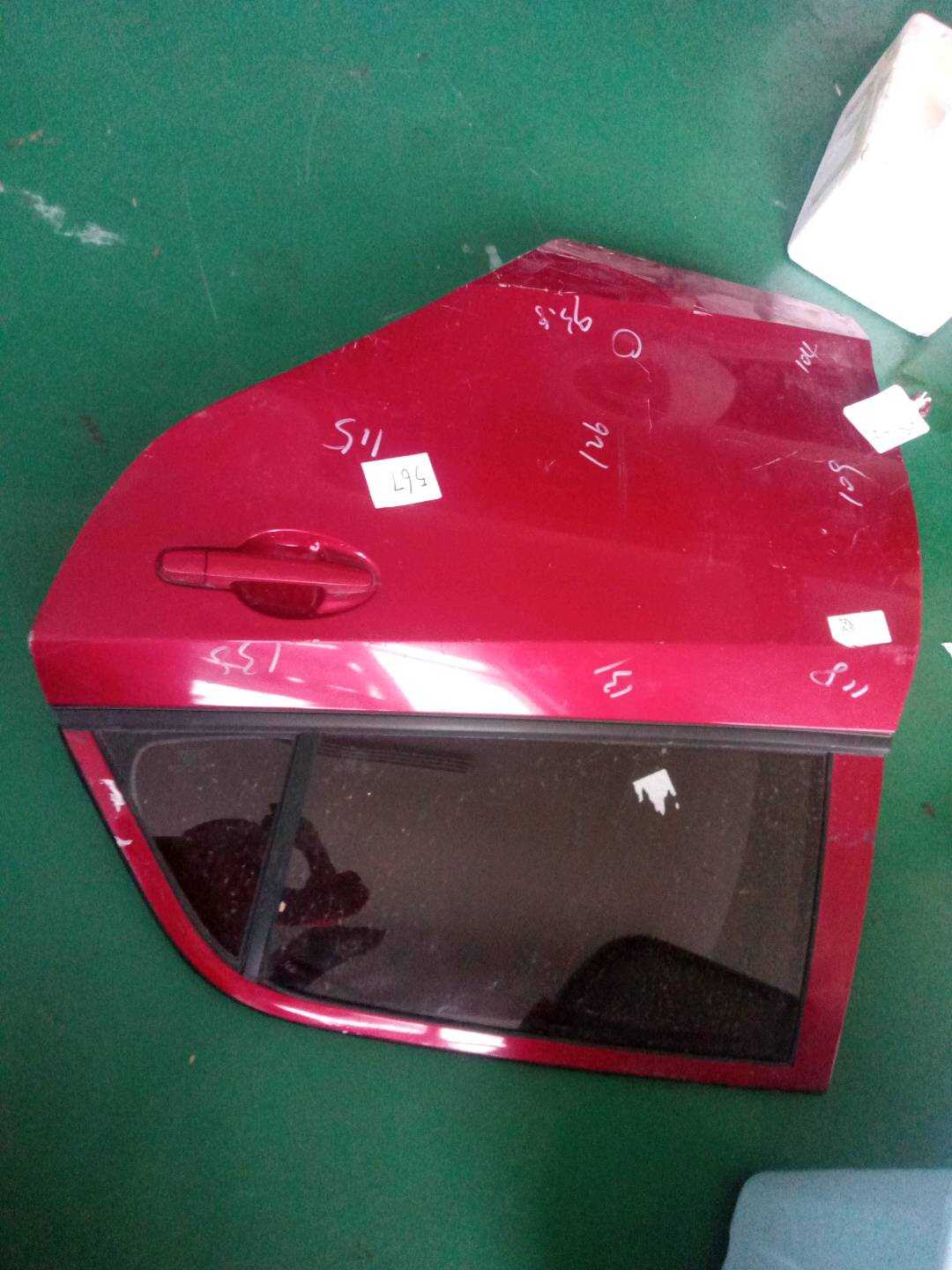 MA1073010M1 后门壳(左)