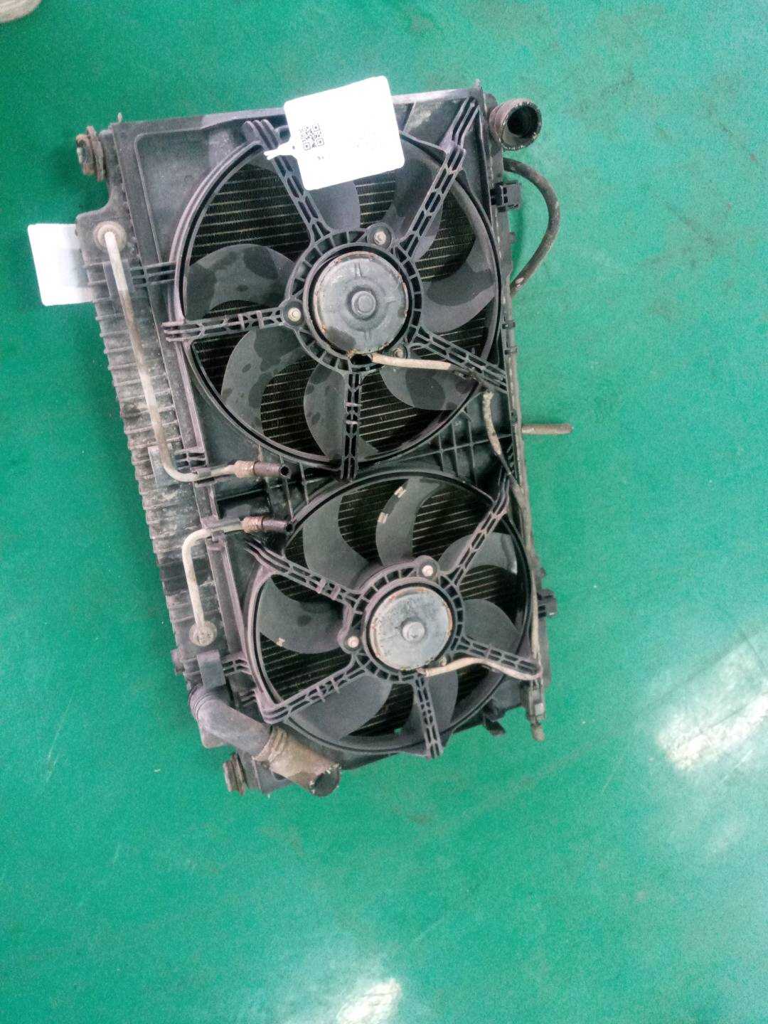 9035325 水箱