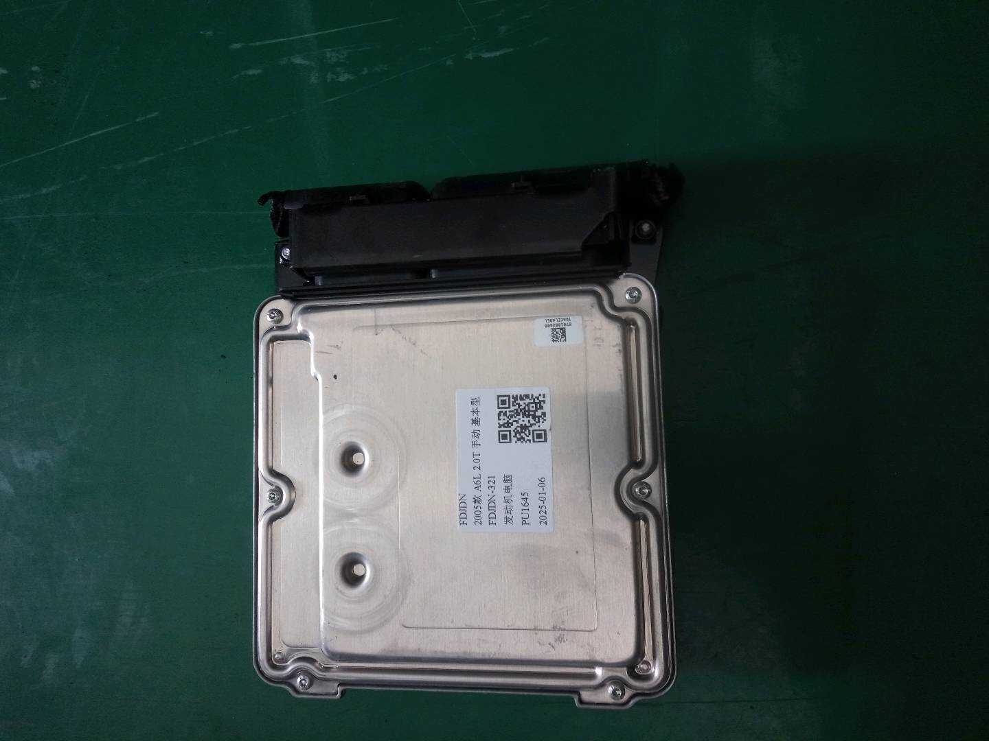 4F2910115G 发动机电脑