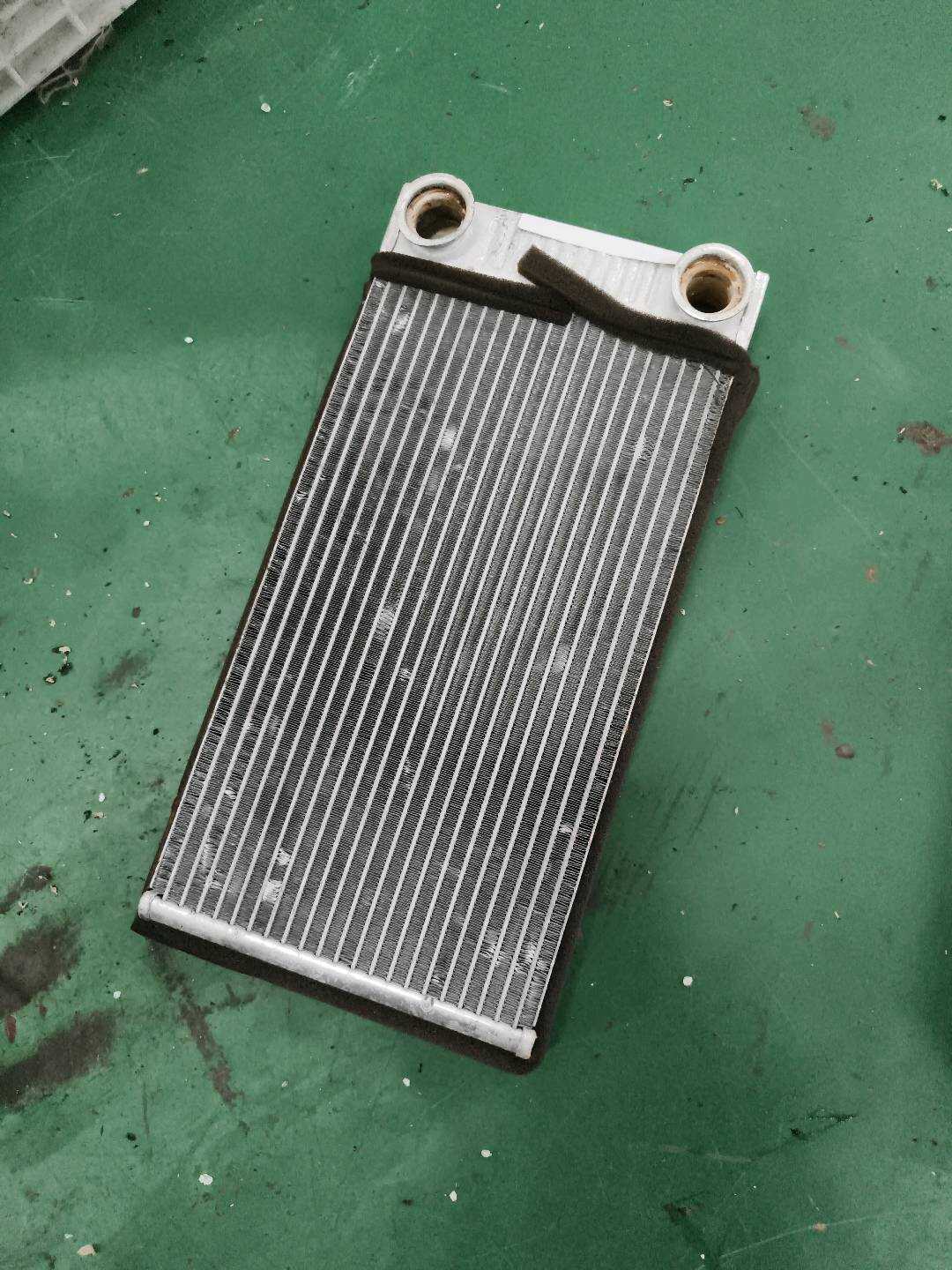 9008289 Heater Core
