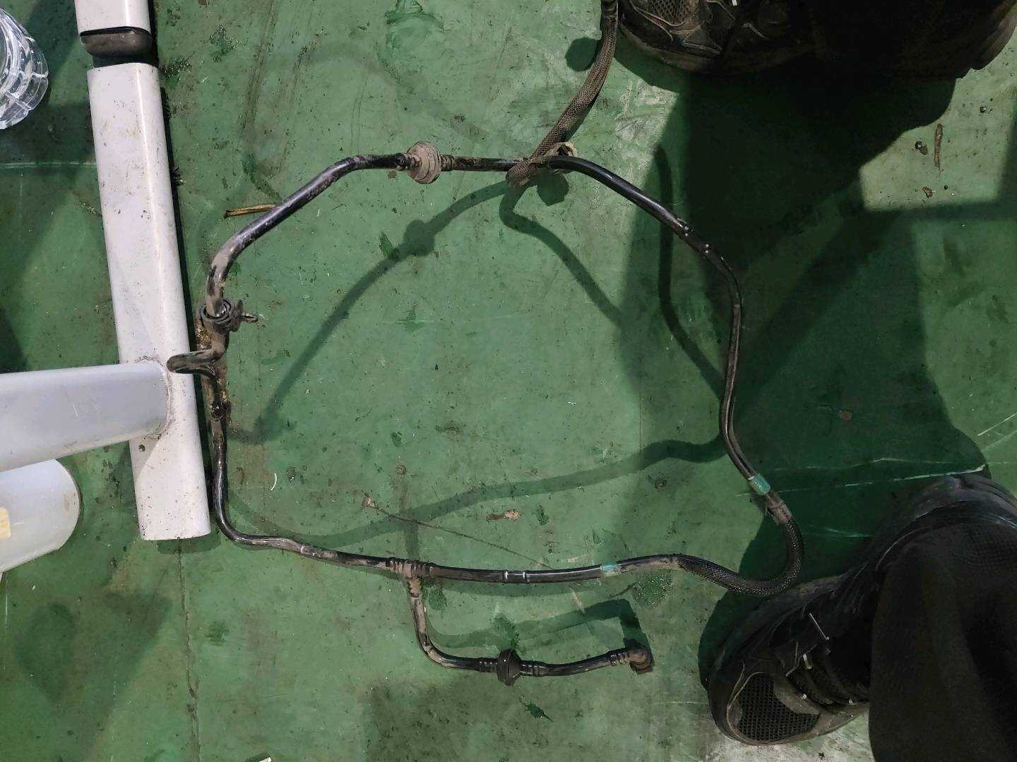 B012817 Brake Vacuum Pipe