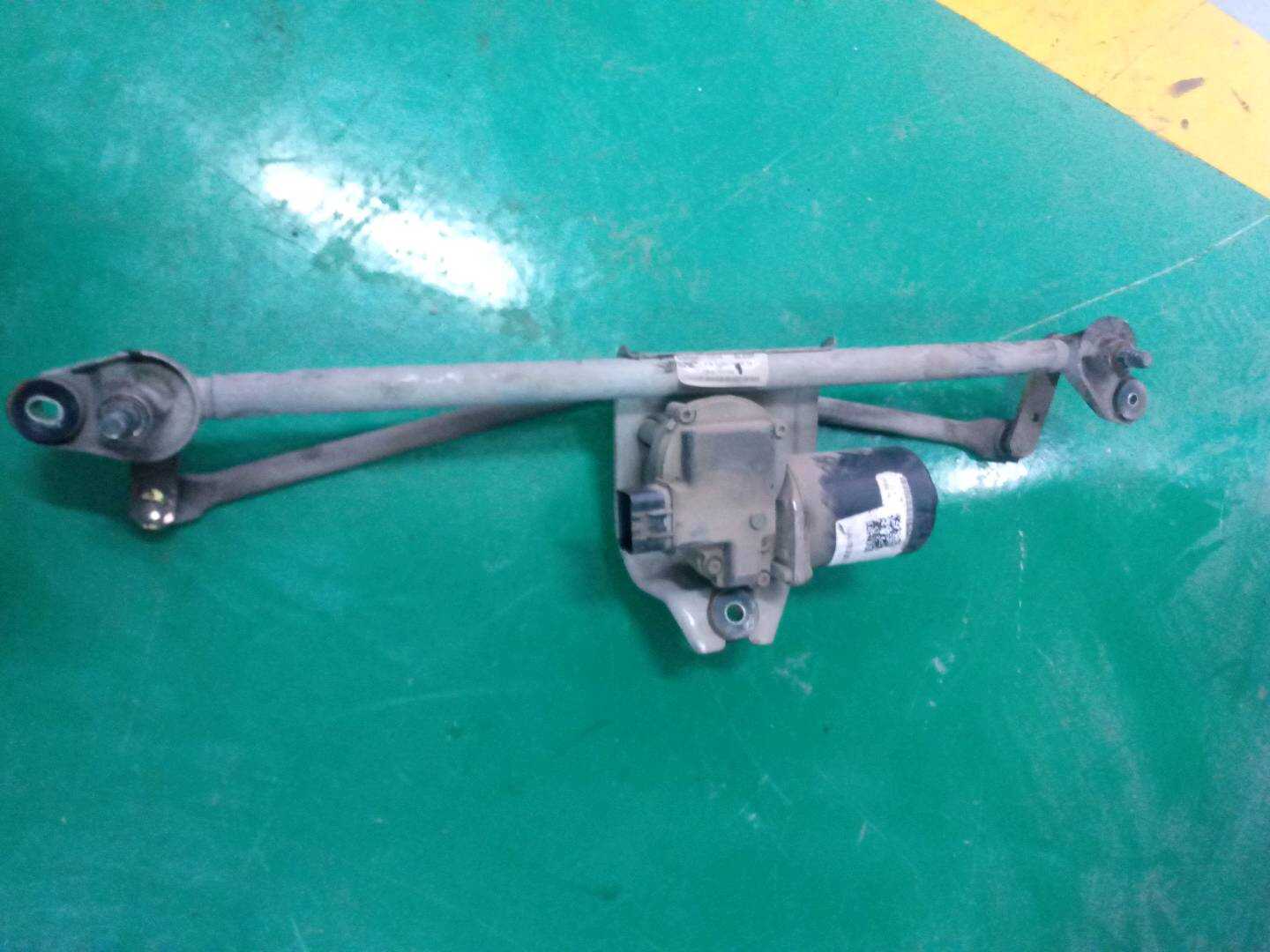 96434730 Front Windshield Wiper Motor