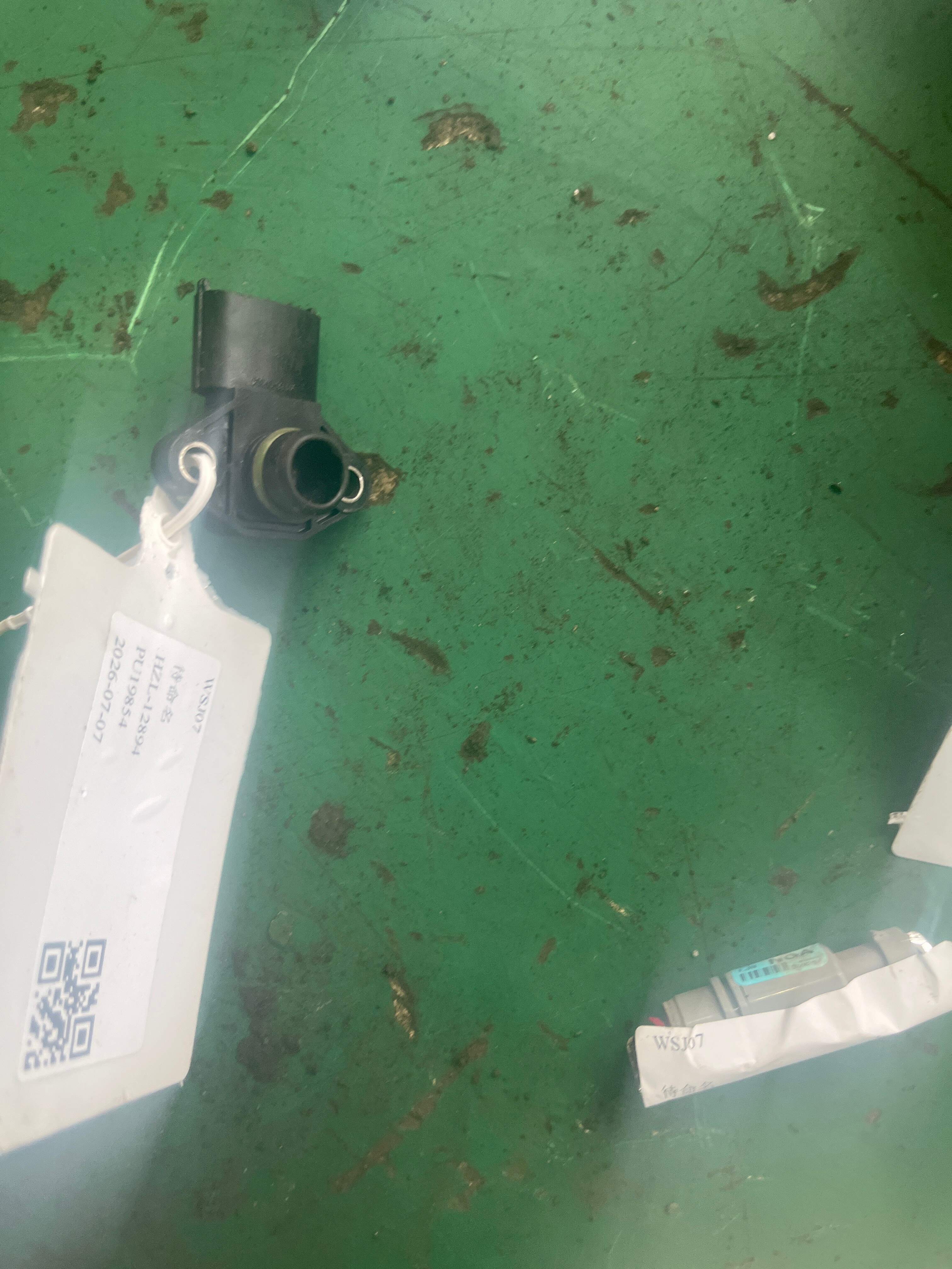 3920027000 进气压力传感器