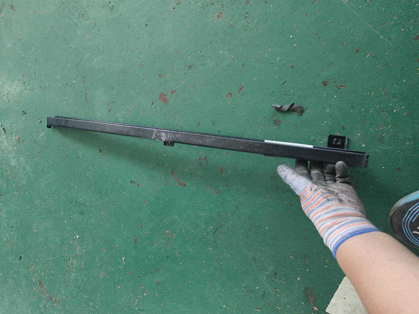 5720092ADU0000M10 右后门玻璃导槽