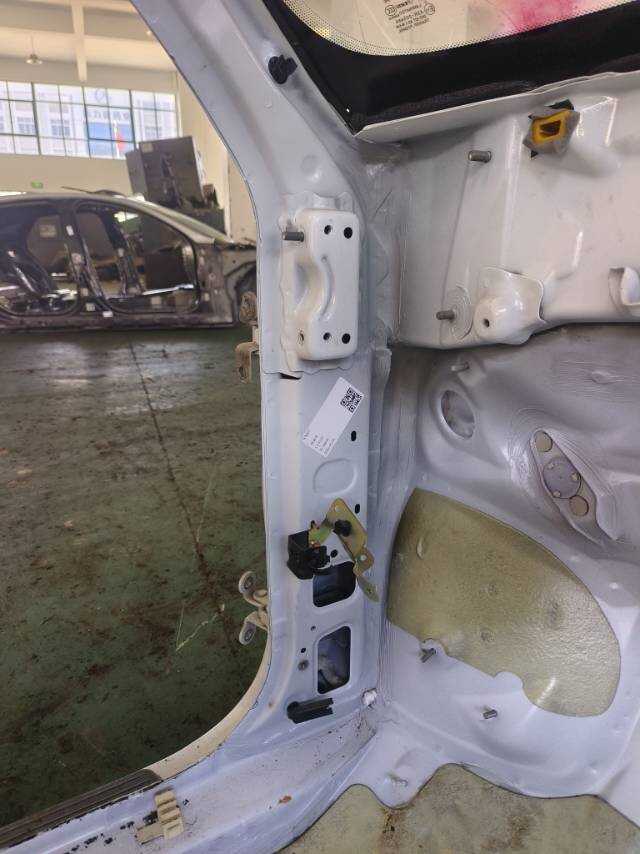 T115400070DY A柱内板(左)