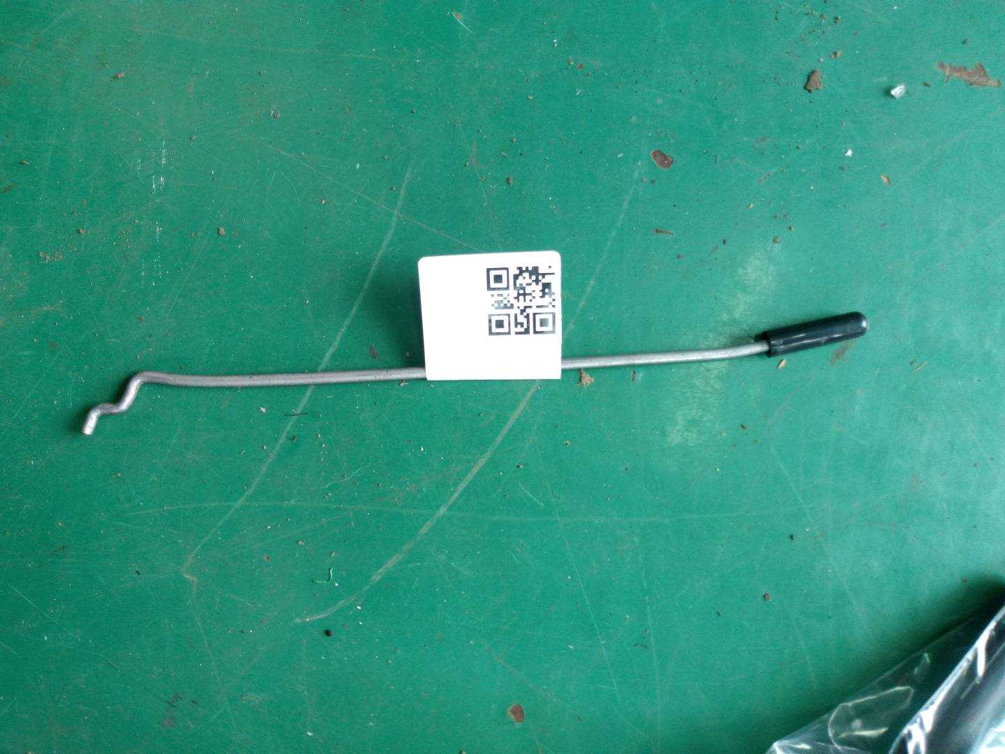 51219800560 前门锁止杆(右)