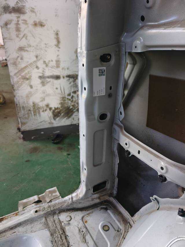 T115400530DY D柱内板(左)