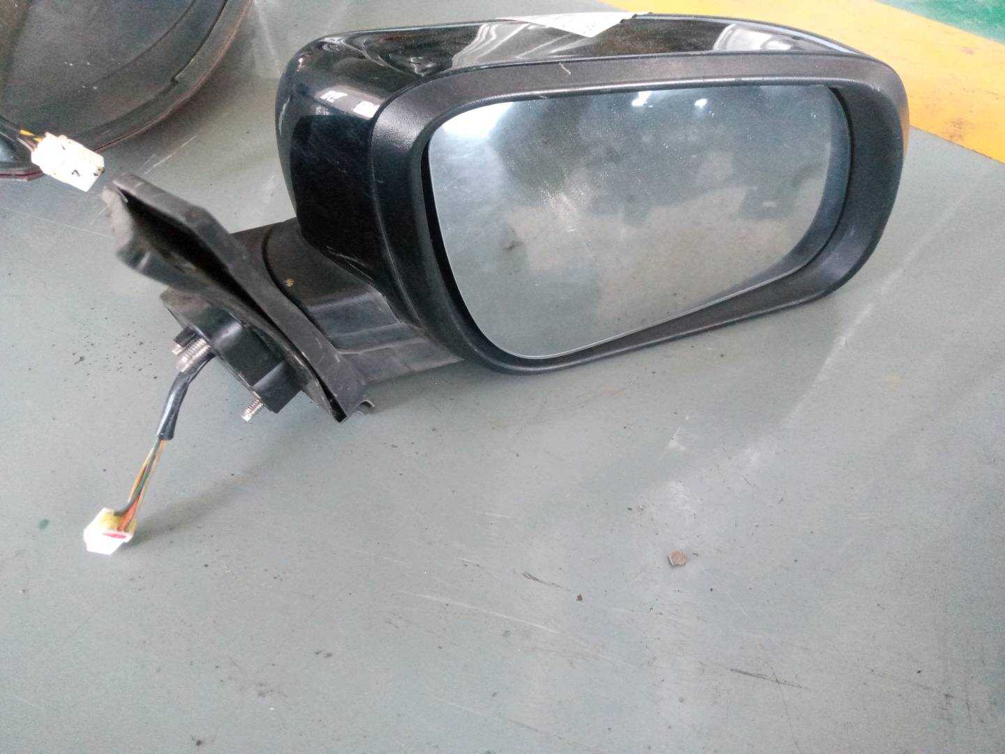 65D30V506 Side Mirror Assembly, Right