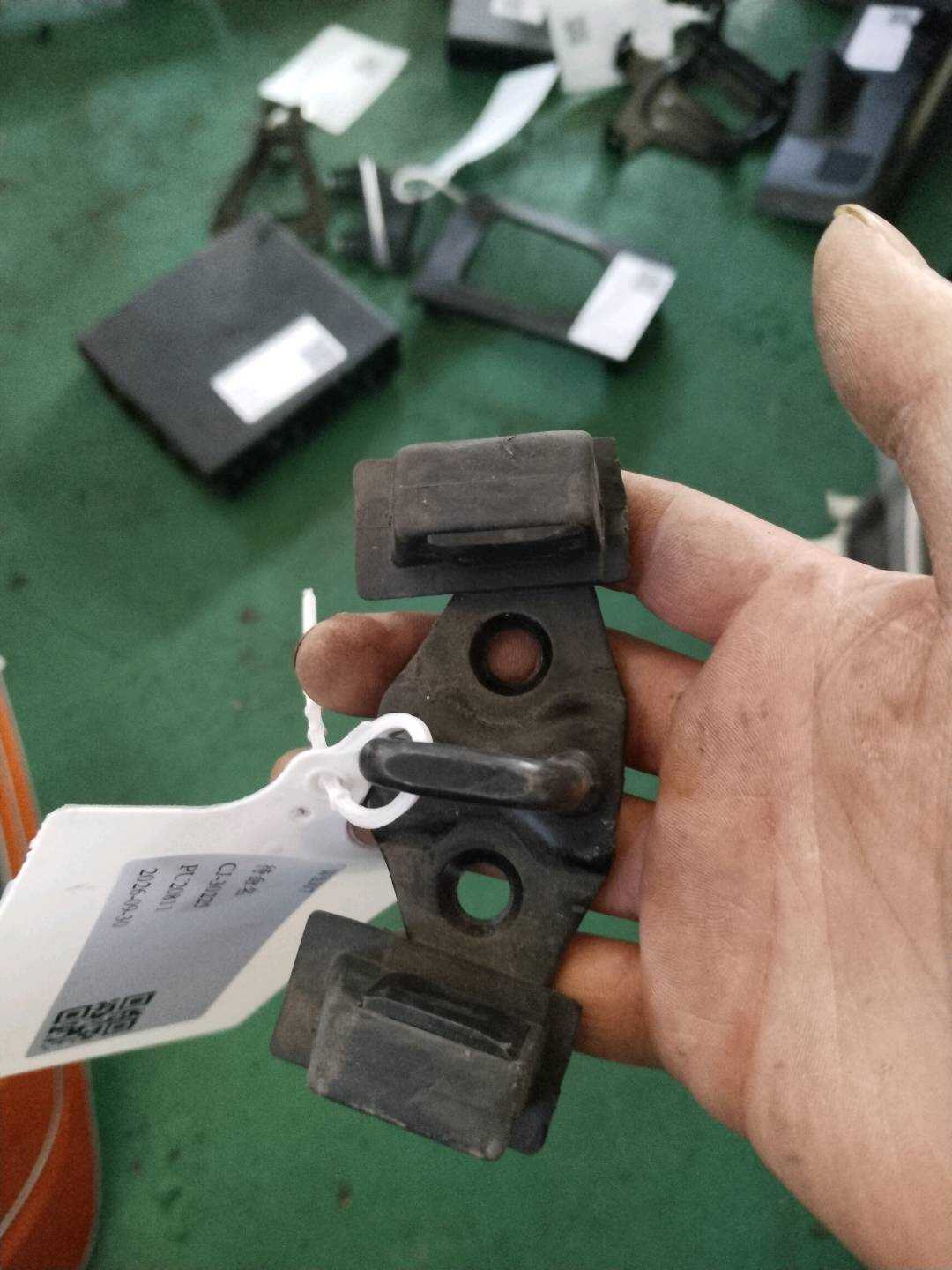 5068000800 背门锁扣