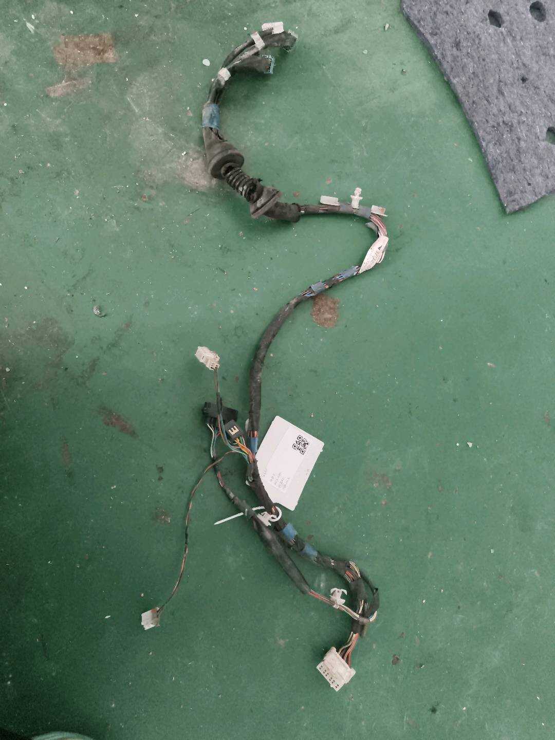 8215202K50 前门线束(左)
