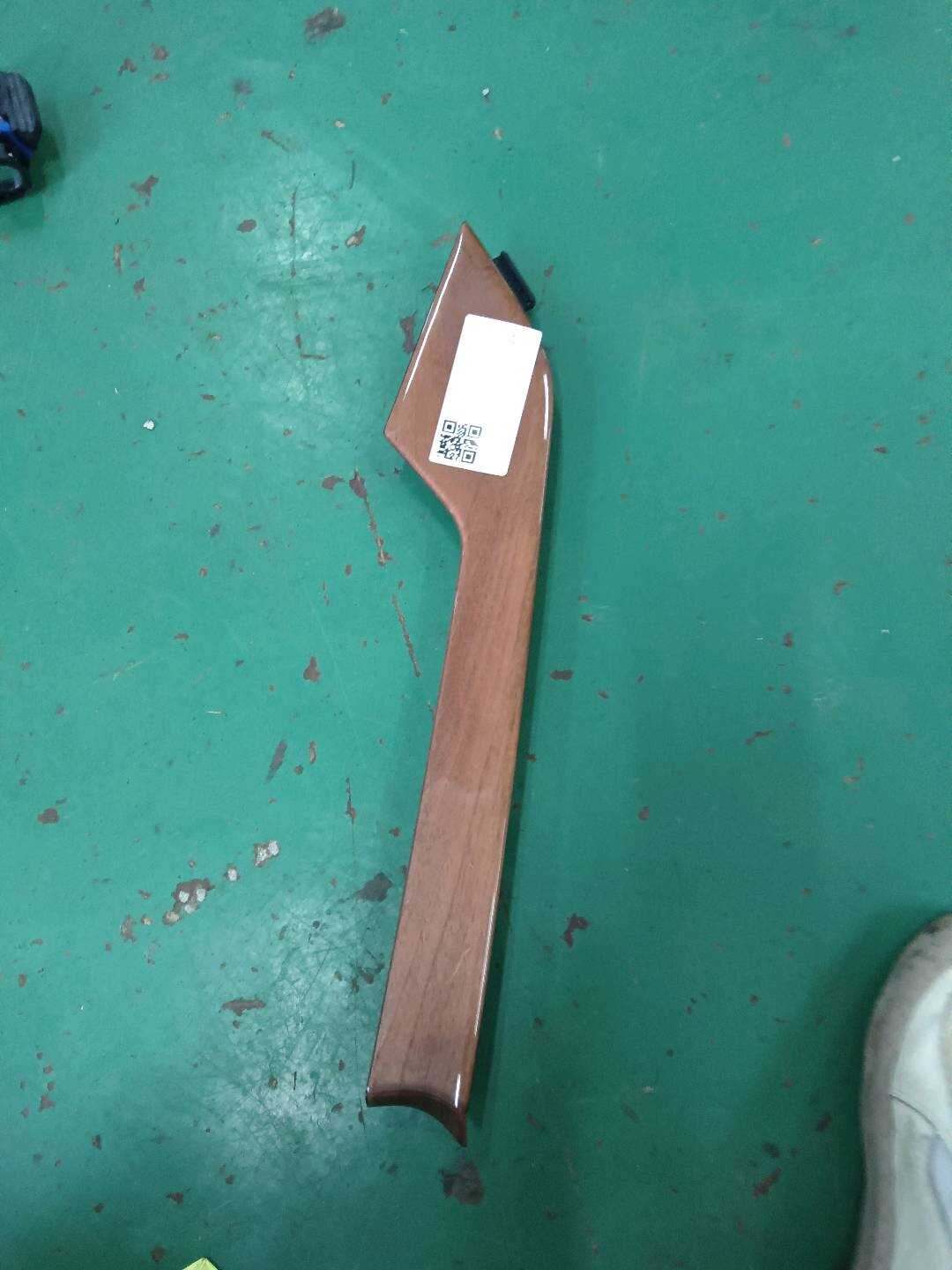8WD867410AE Front Door Trim Panel Molding (Upper Right)