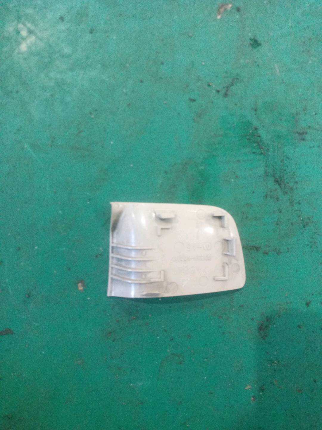 6929860010A0 左侧车门2号内把手框