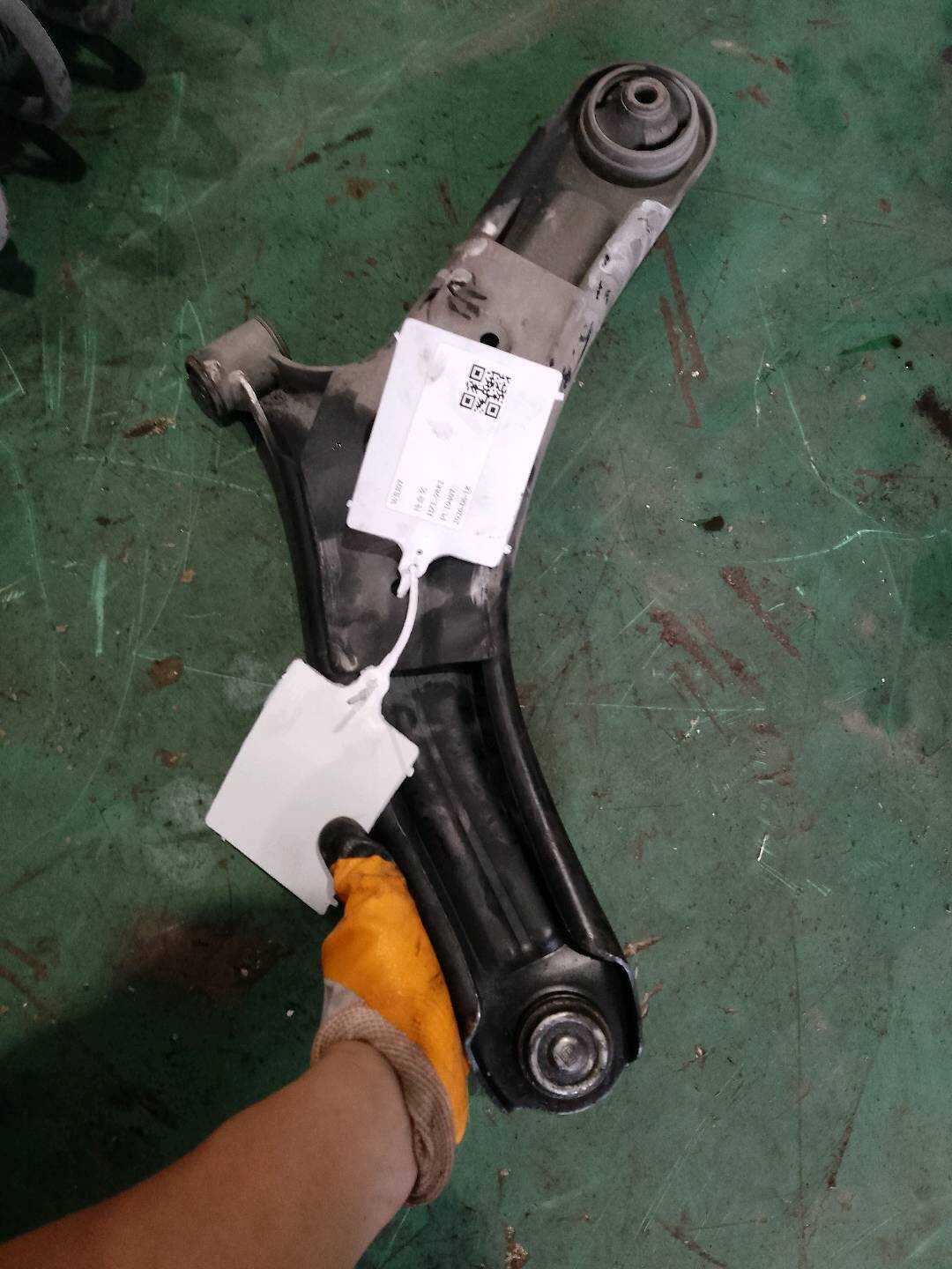 545012X000 Front Lower Control Arm, Right