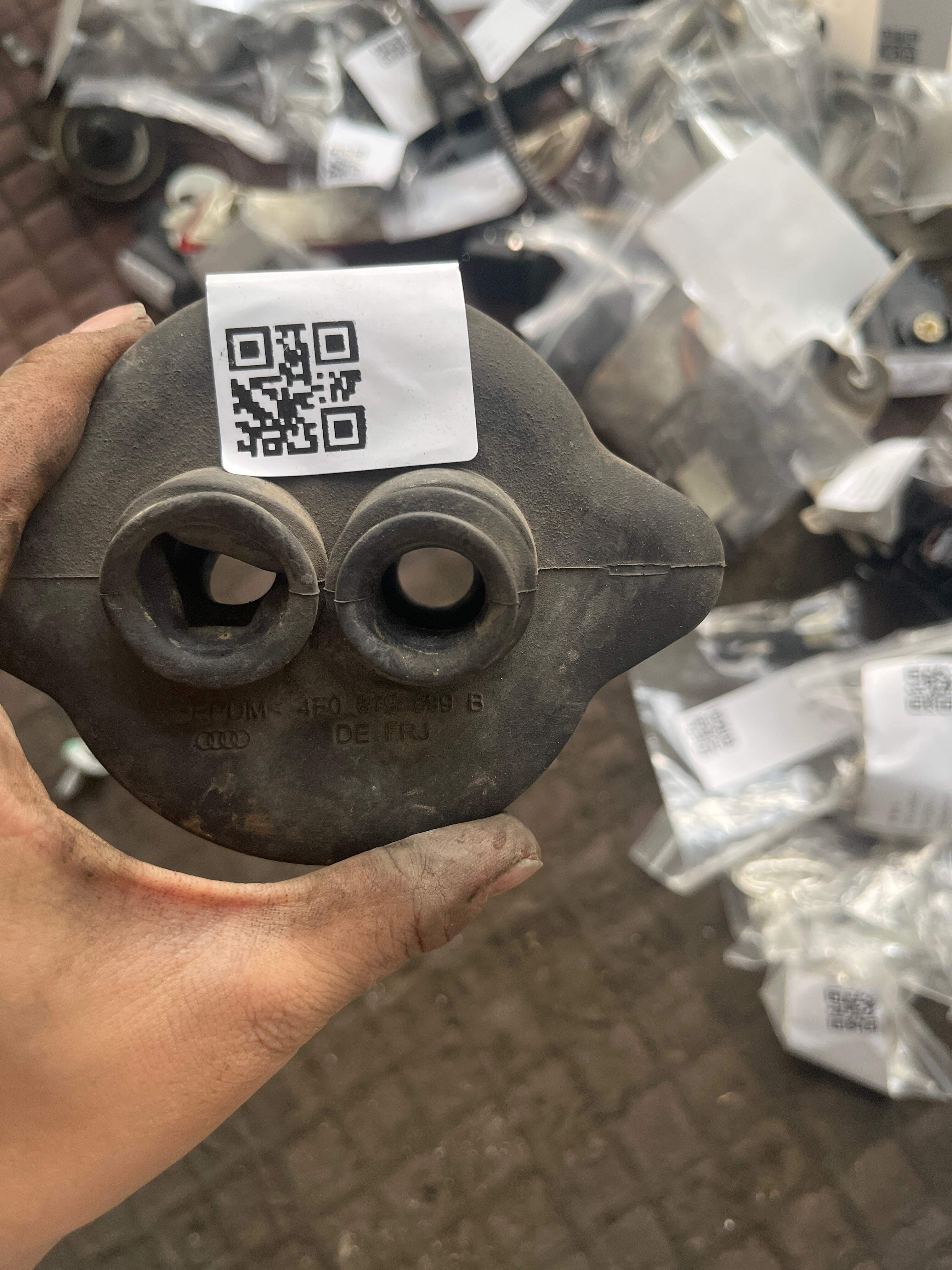 4F0819699B 双套管