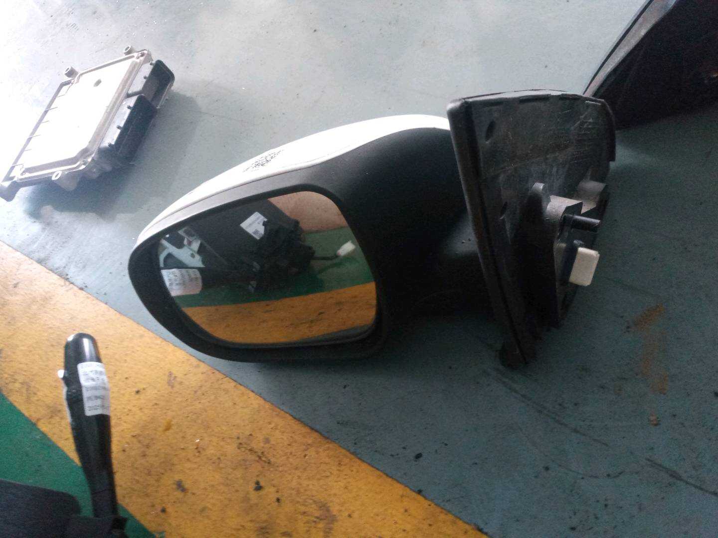 876101X000 倒车镜总成（左）