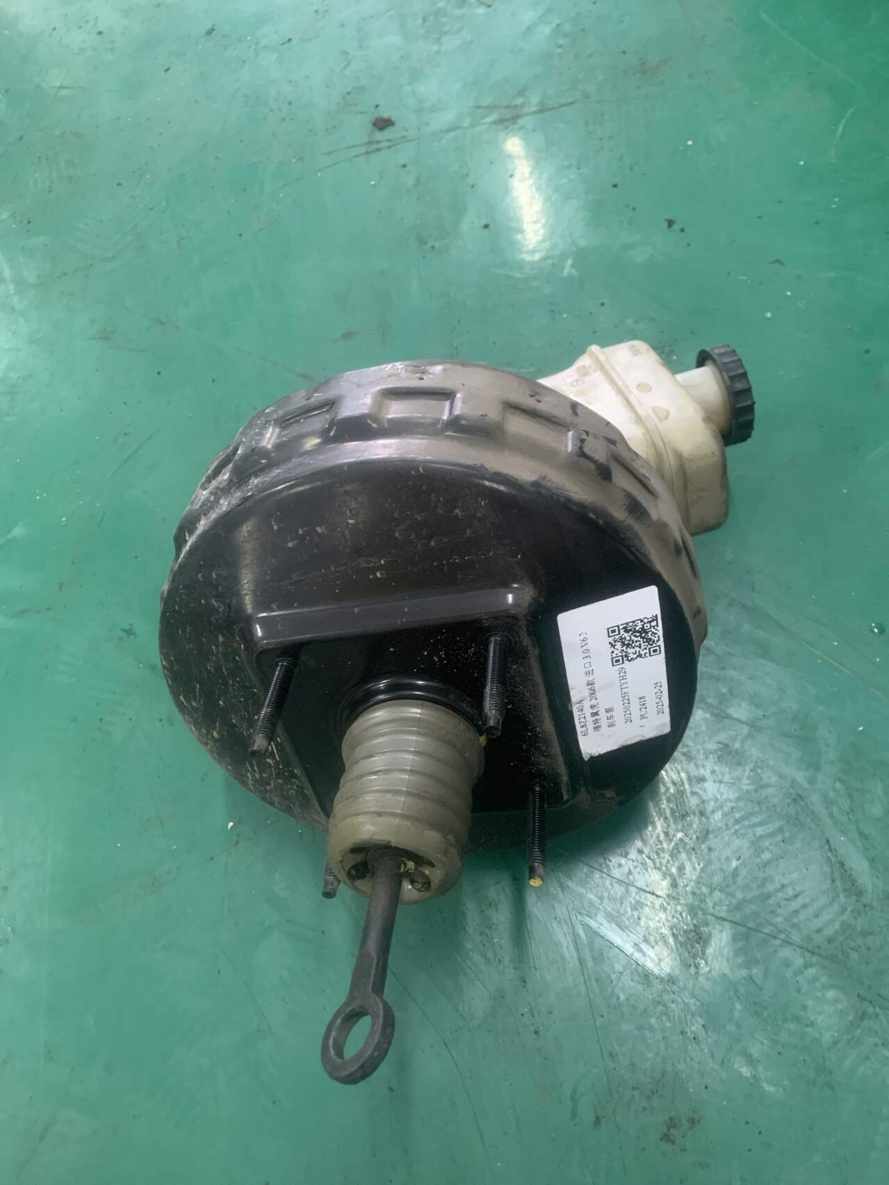 6L8Z2140A 刹车泵