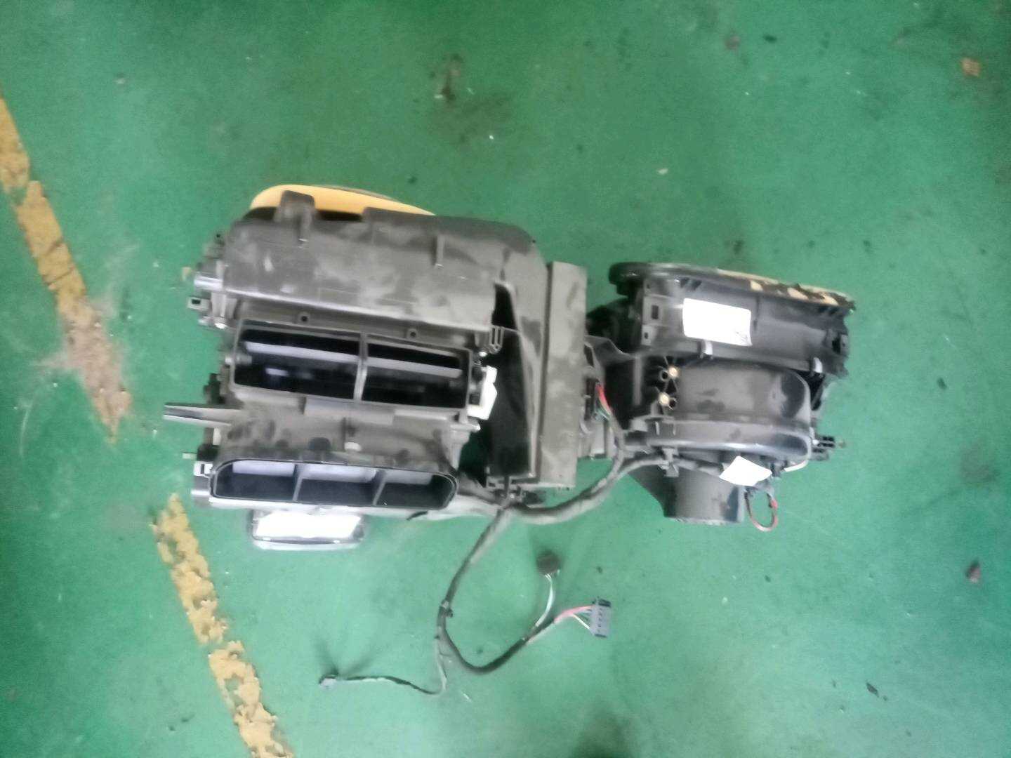 6Q1819351A 蒸发箱总成
