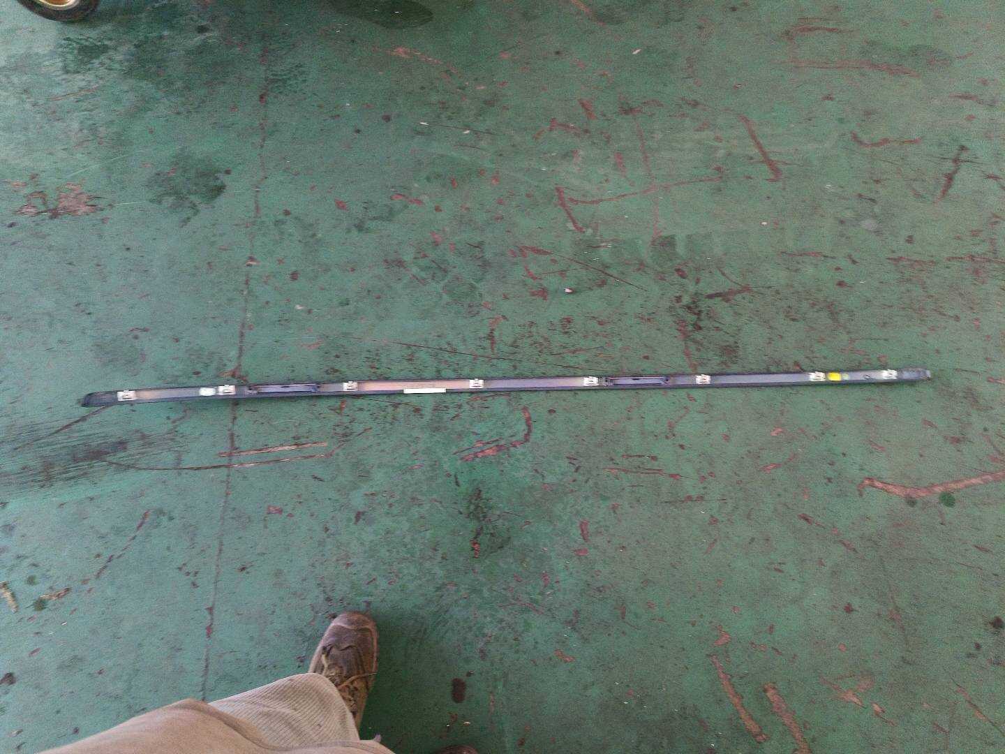 51137240686 Roof Trim Strip, Right