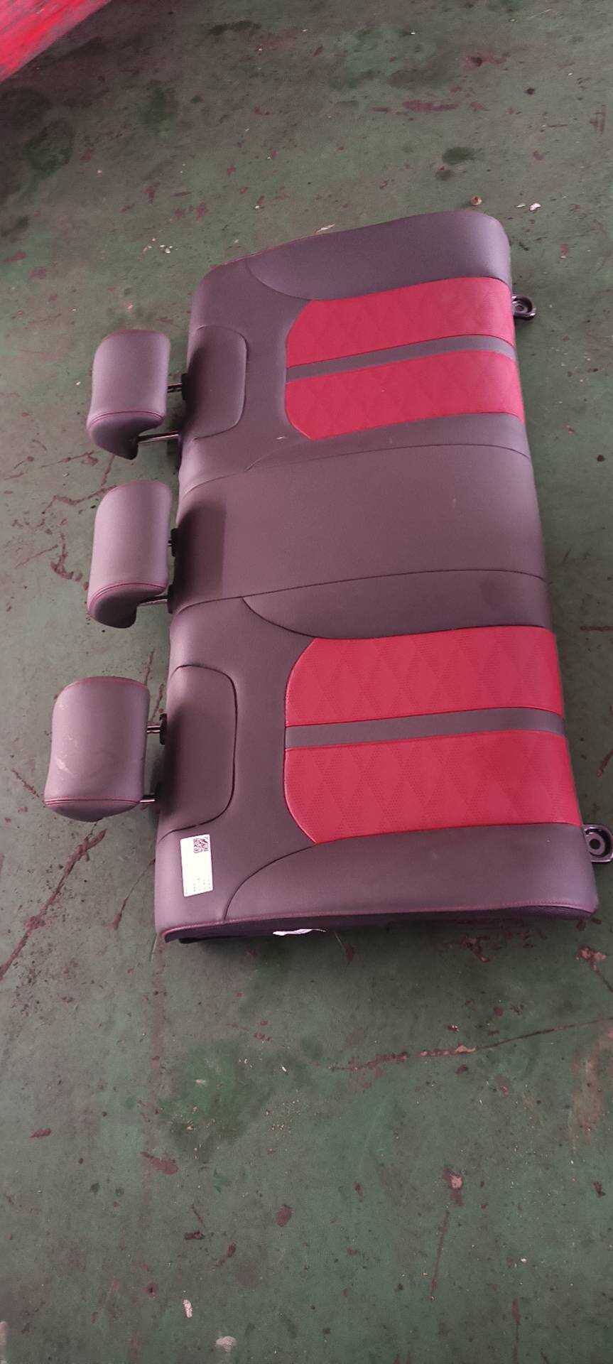 B021843 Rear Seat Backrest Assembly