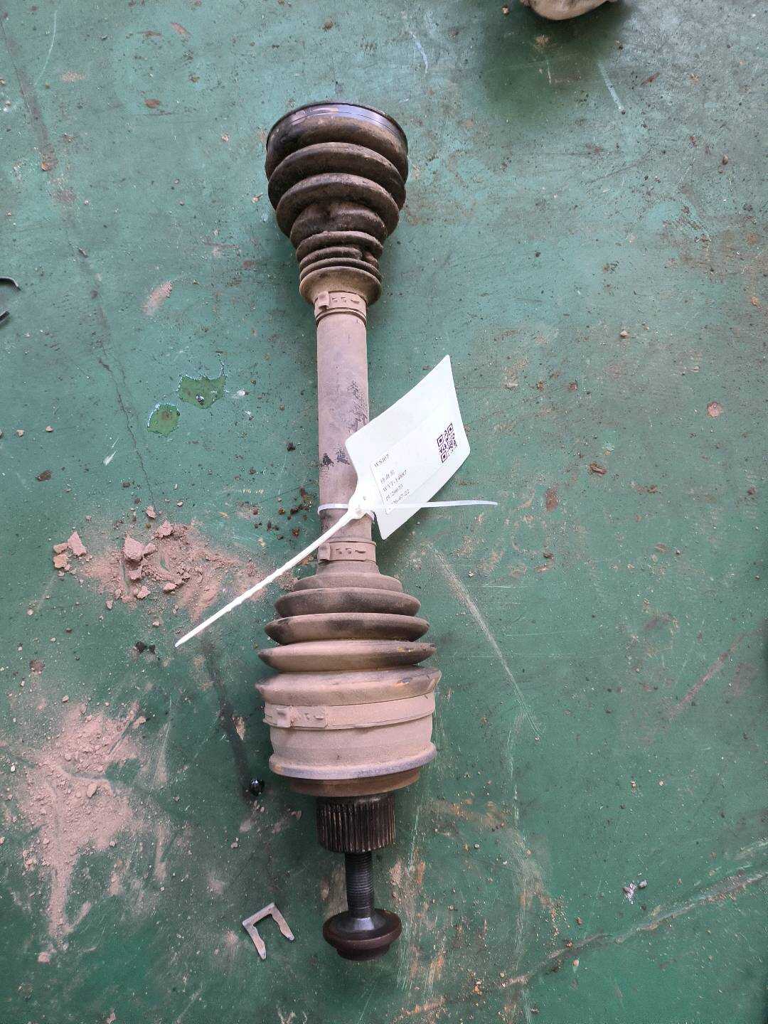 L8WD407271B Front Axle Shaft, Left