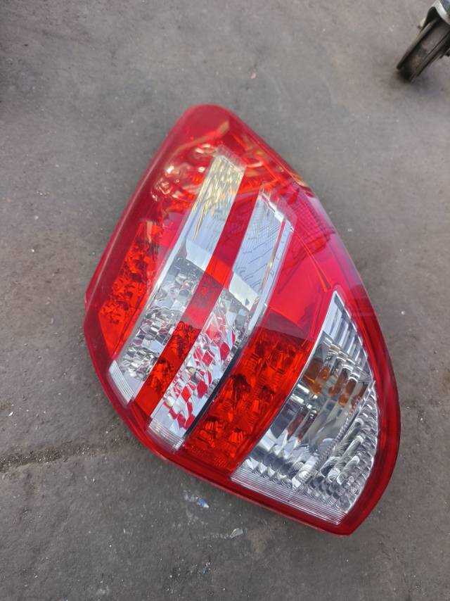 815500R020 外尾灯总成(右)