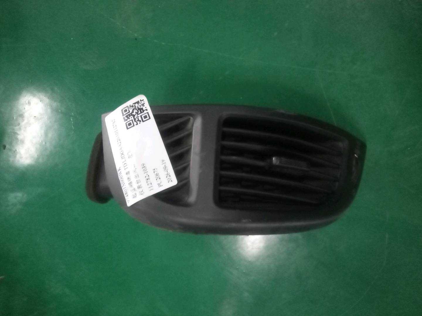 974801X000WK 仪表台出风口（左）