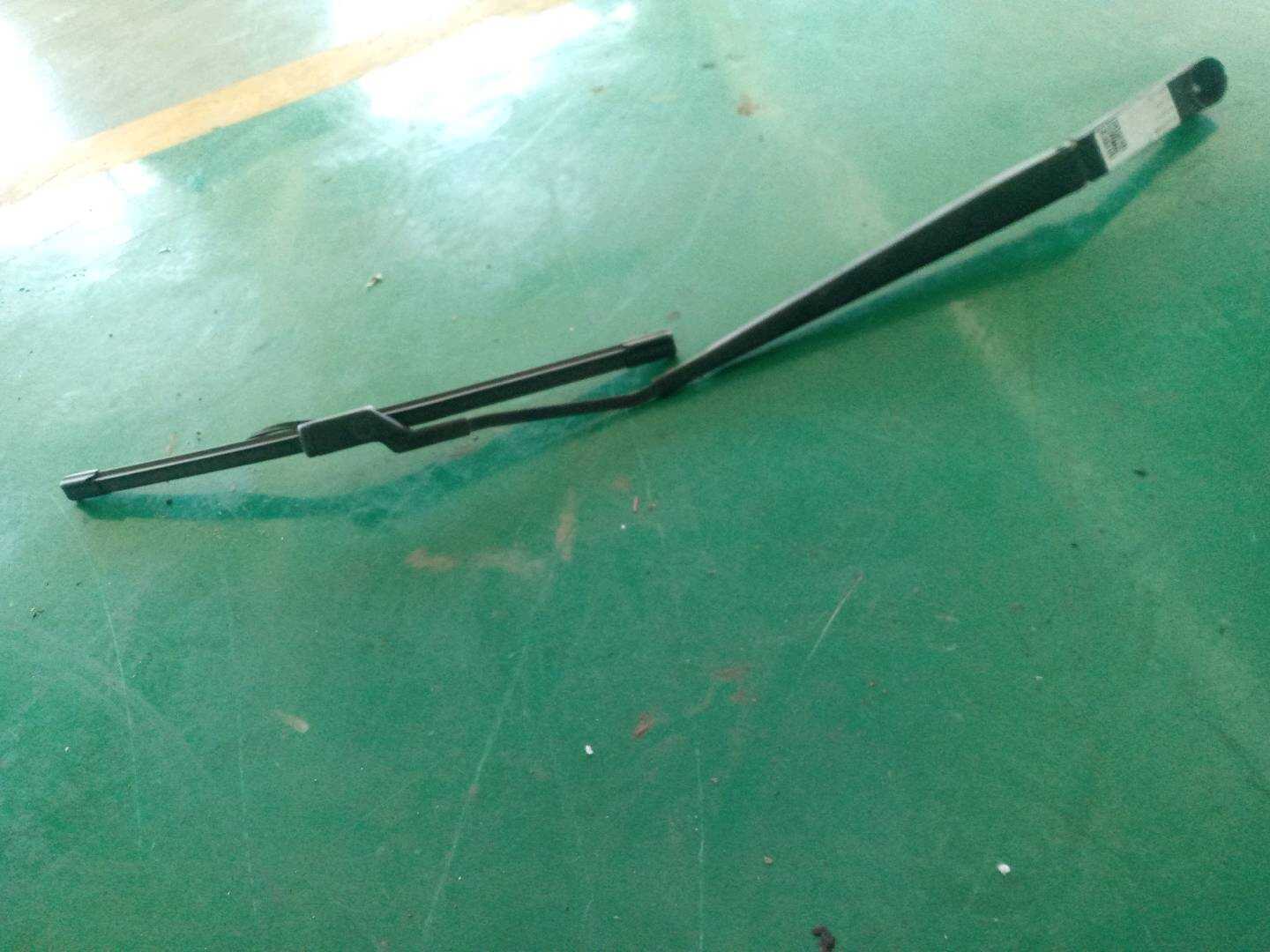 10238375 Front Windshield Wiper Arm, Right