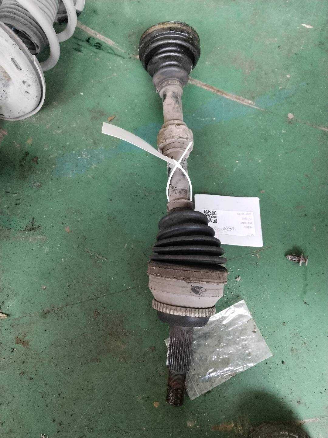 434100W180 前半轴(右)