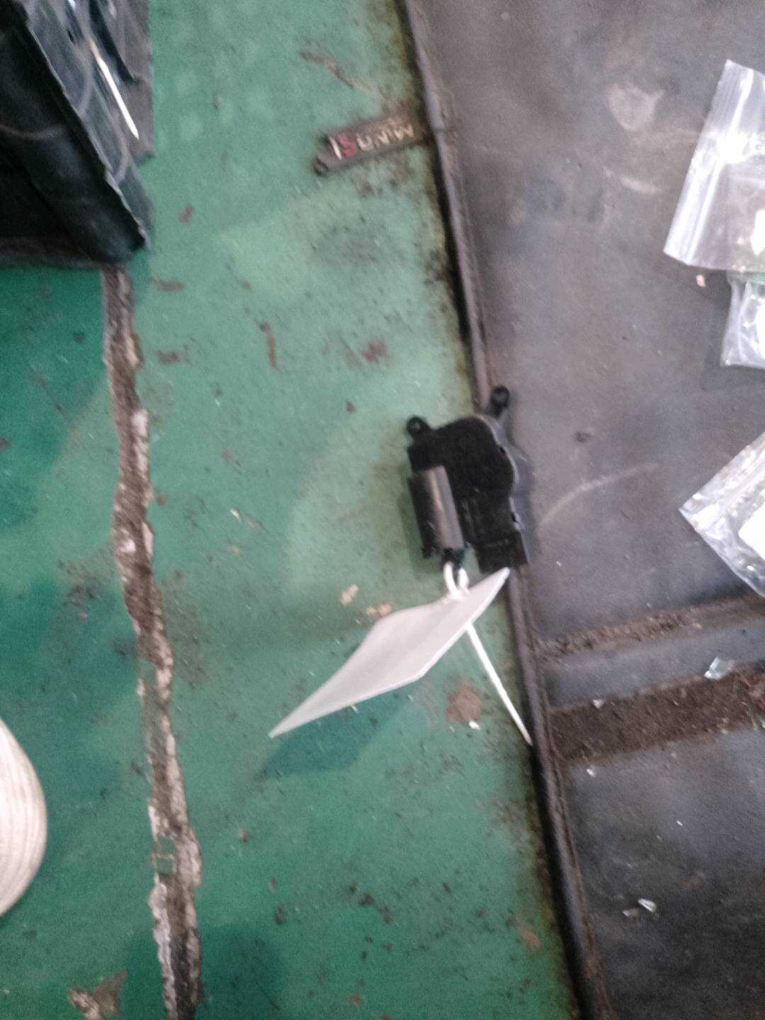 7L0907511AE Servo Motor (Opening Control)
