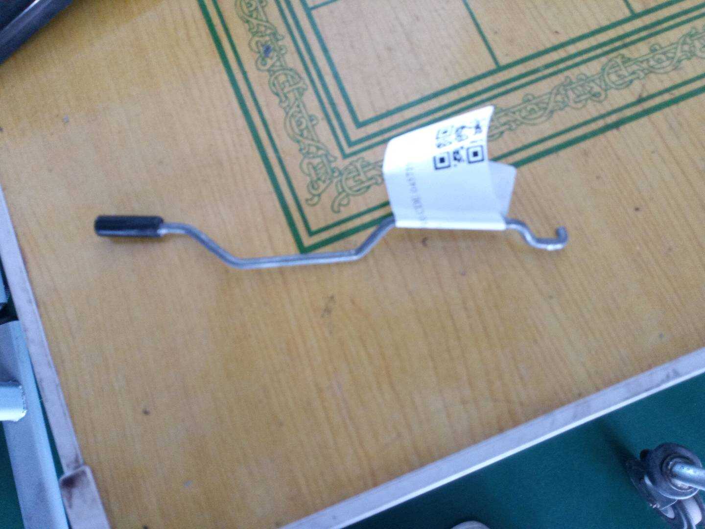 6Q4839184A 后门锁止杆(右)