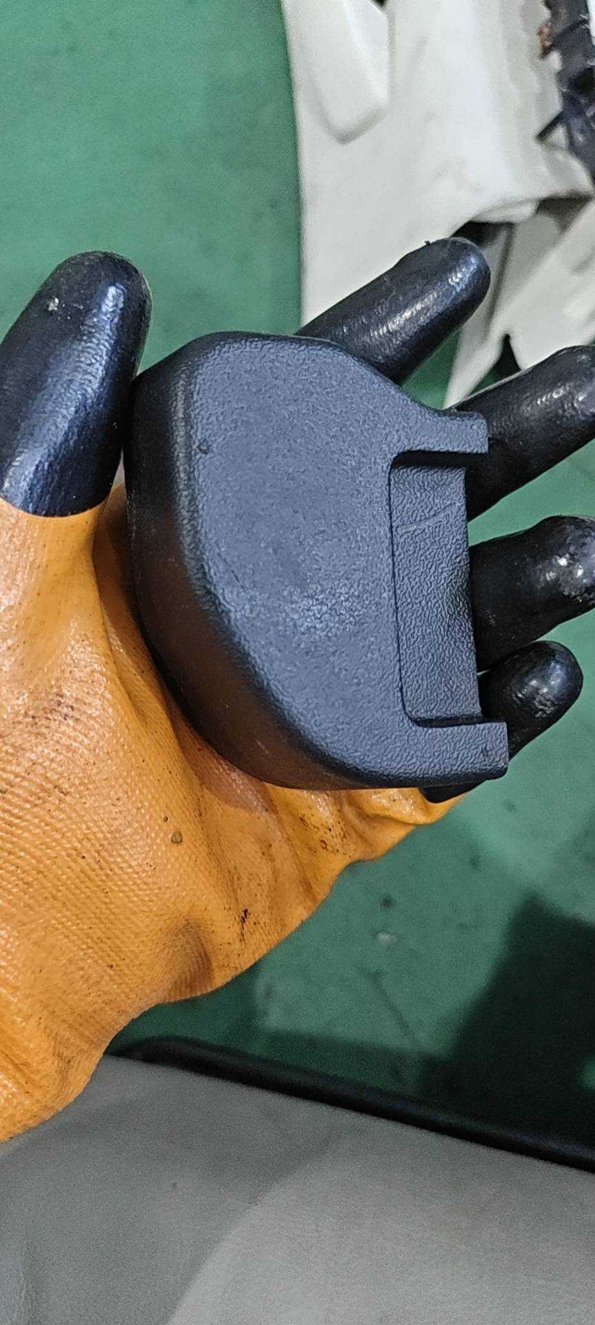 FK7BR114A64AC3ZHE Seat Cover