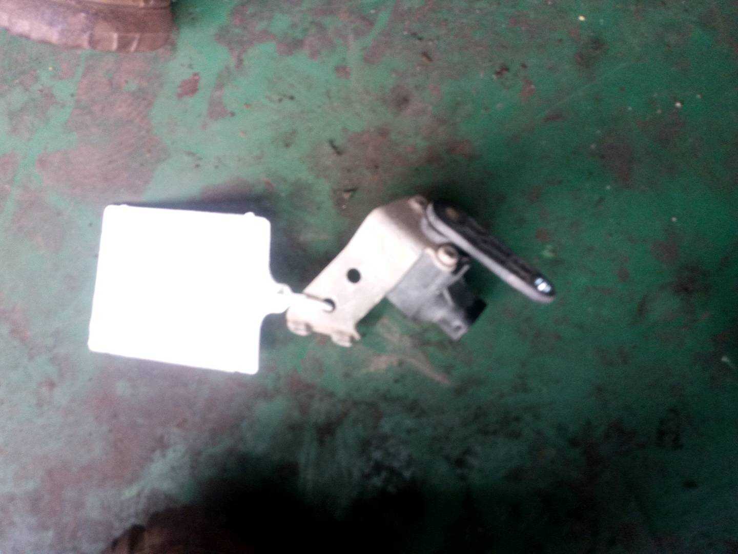 37146784695 车身高度传感器（右后）
