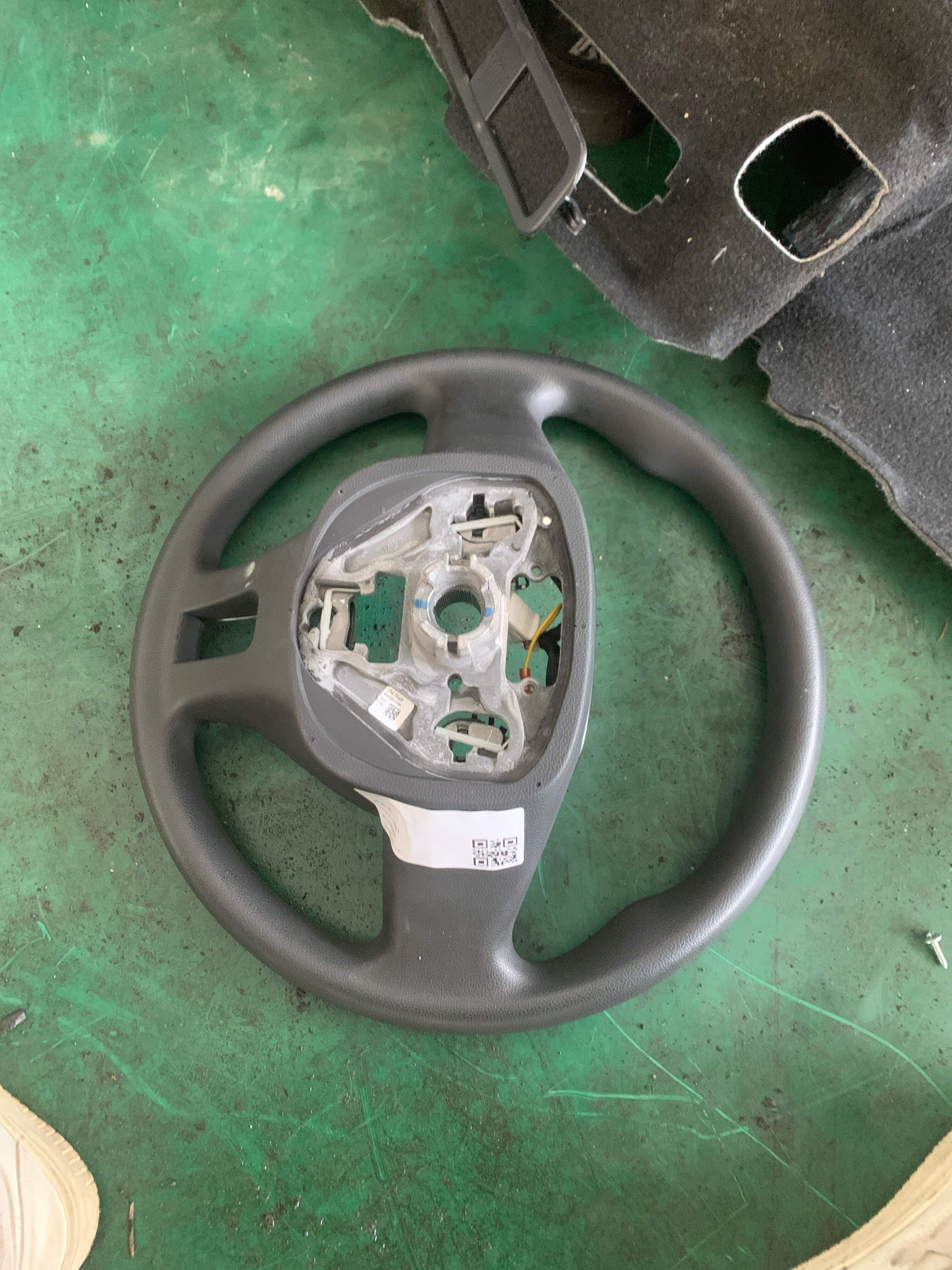 10375121 方向盘