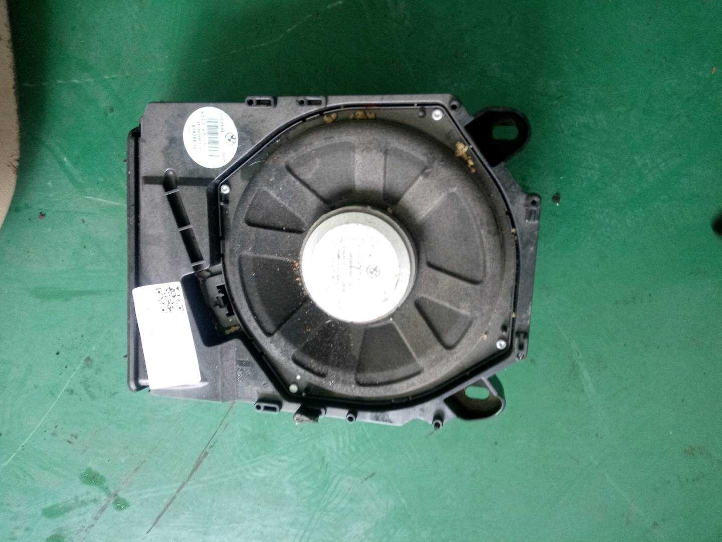 65139143143 中央低音扬声器(左)