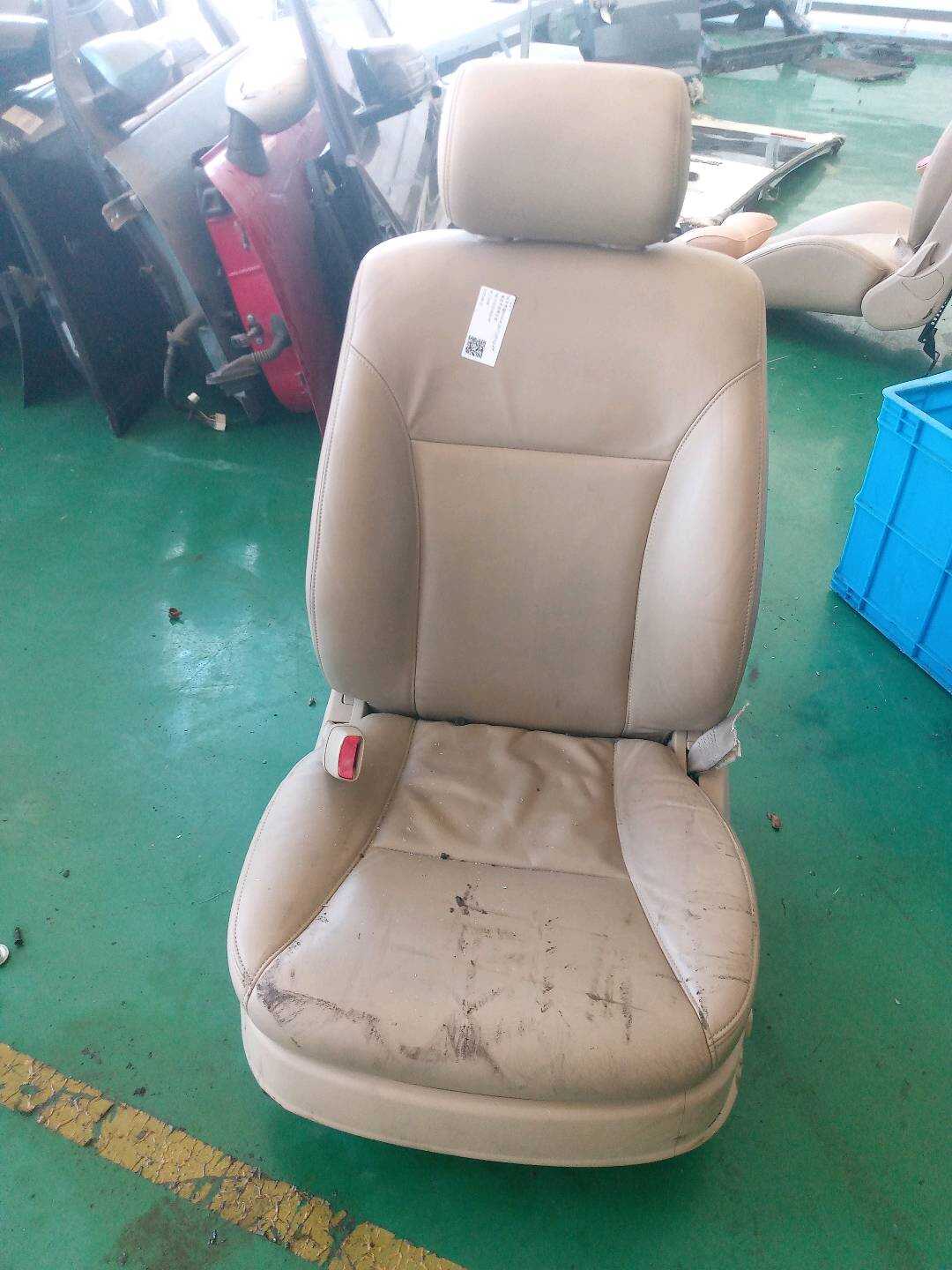 9022275 驾驶员座椅总成