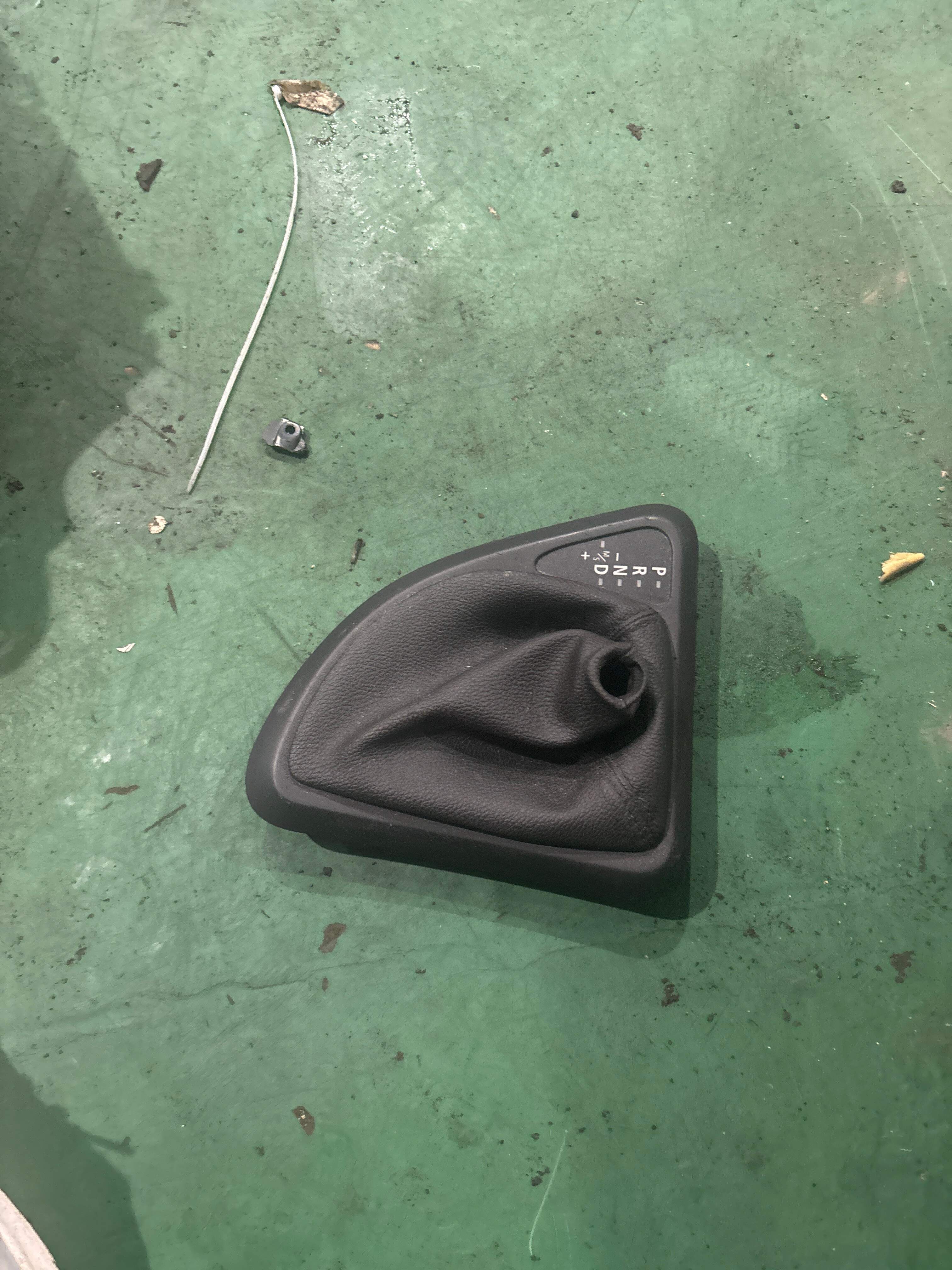 25167570530 变速器换档杆防尘套