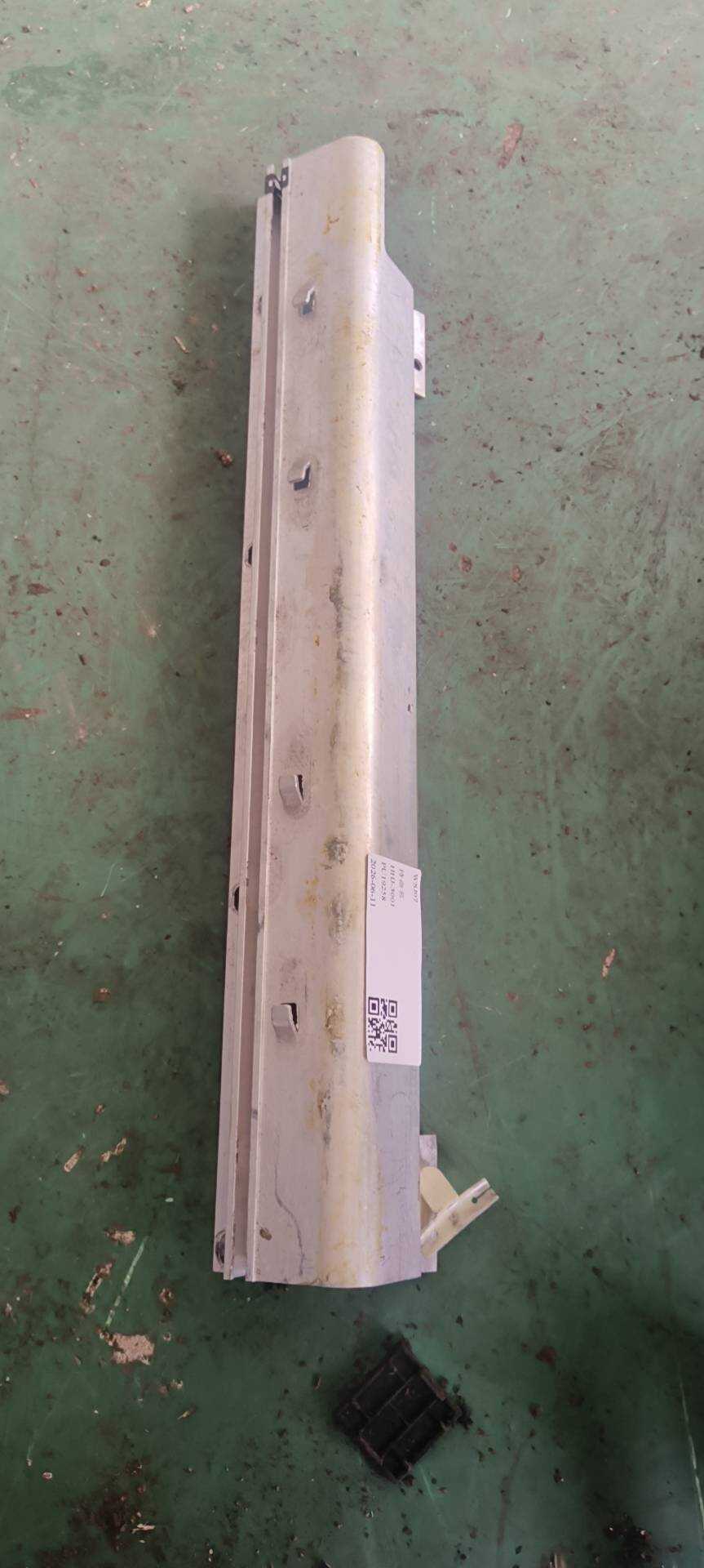C2Z16559 前门槛加强筋（右）