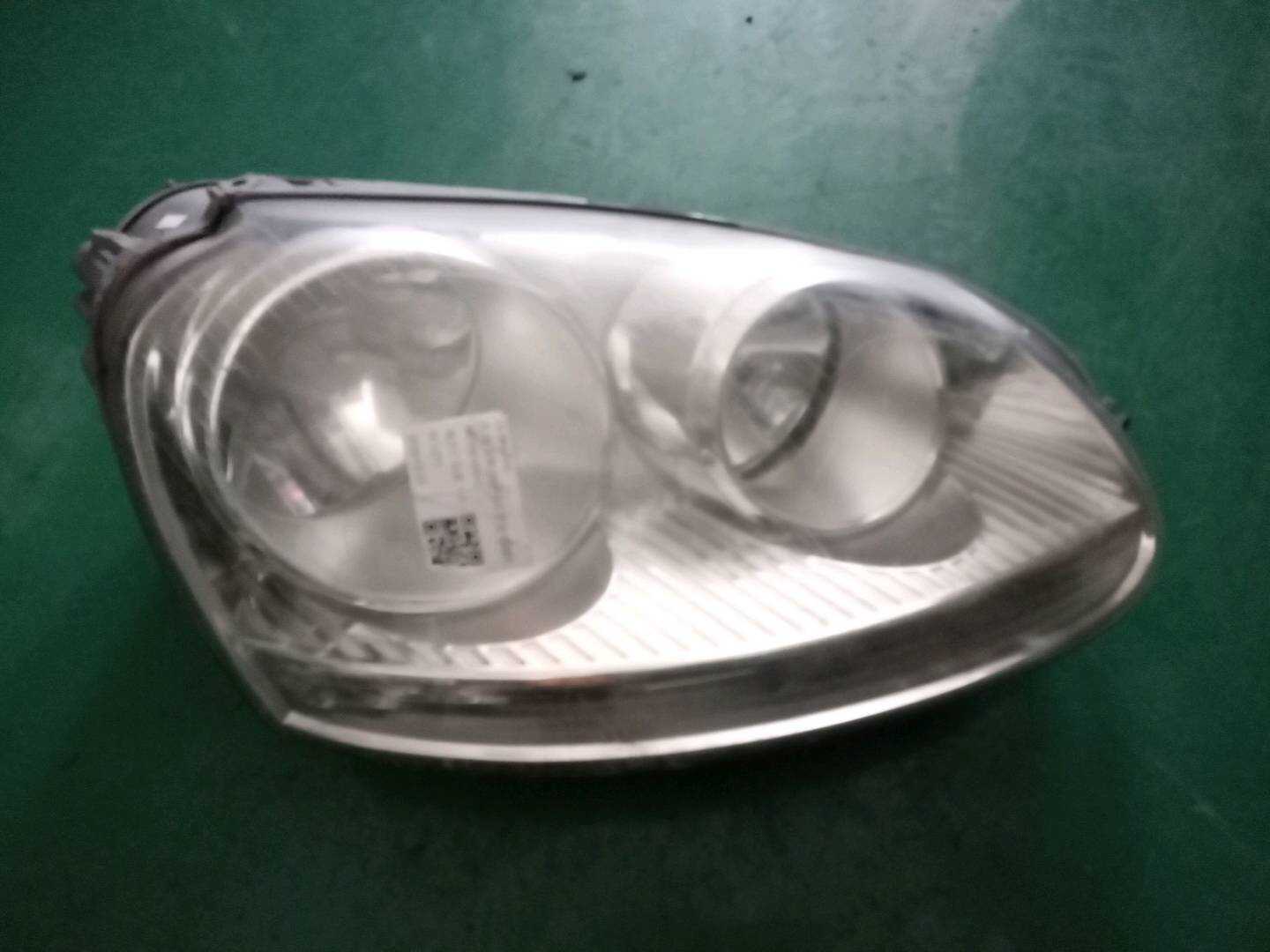1KD941006 Front Headlight Assembly, Right