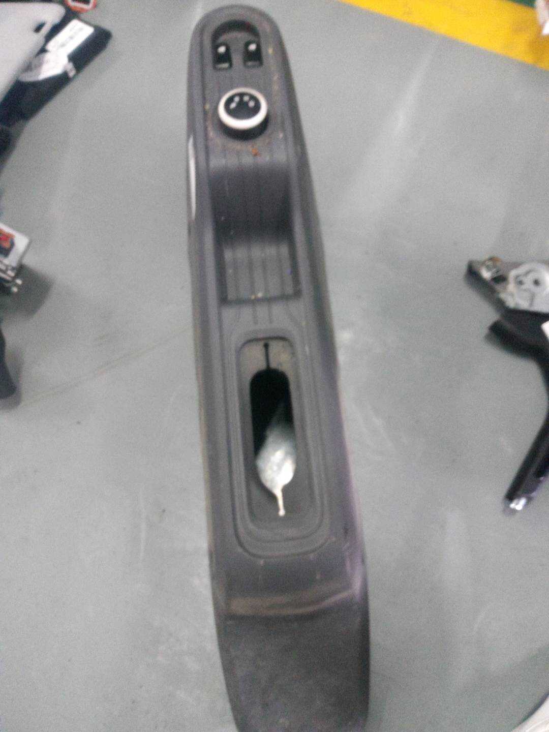 23769138 Center Console Armrest Box