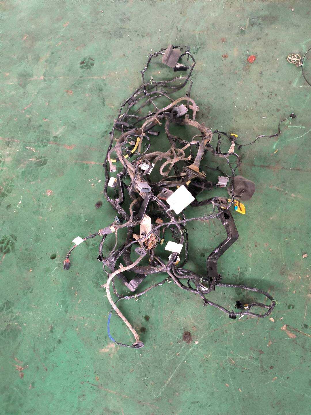 26686658 车身线束