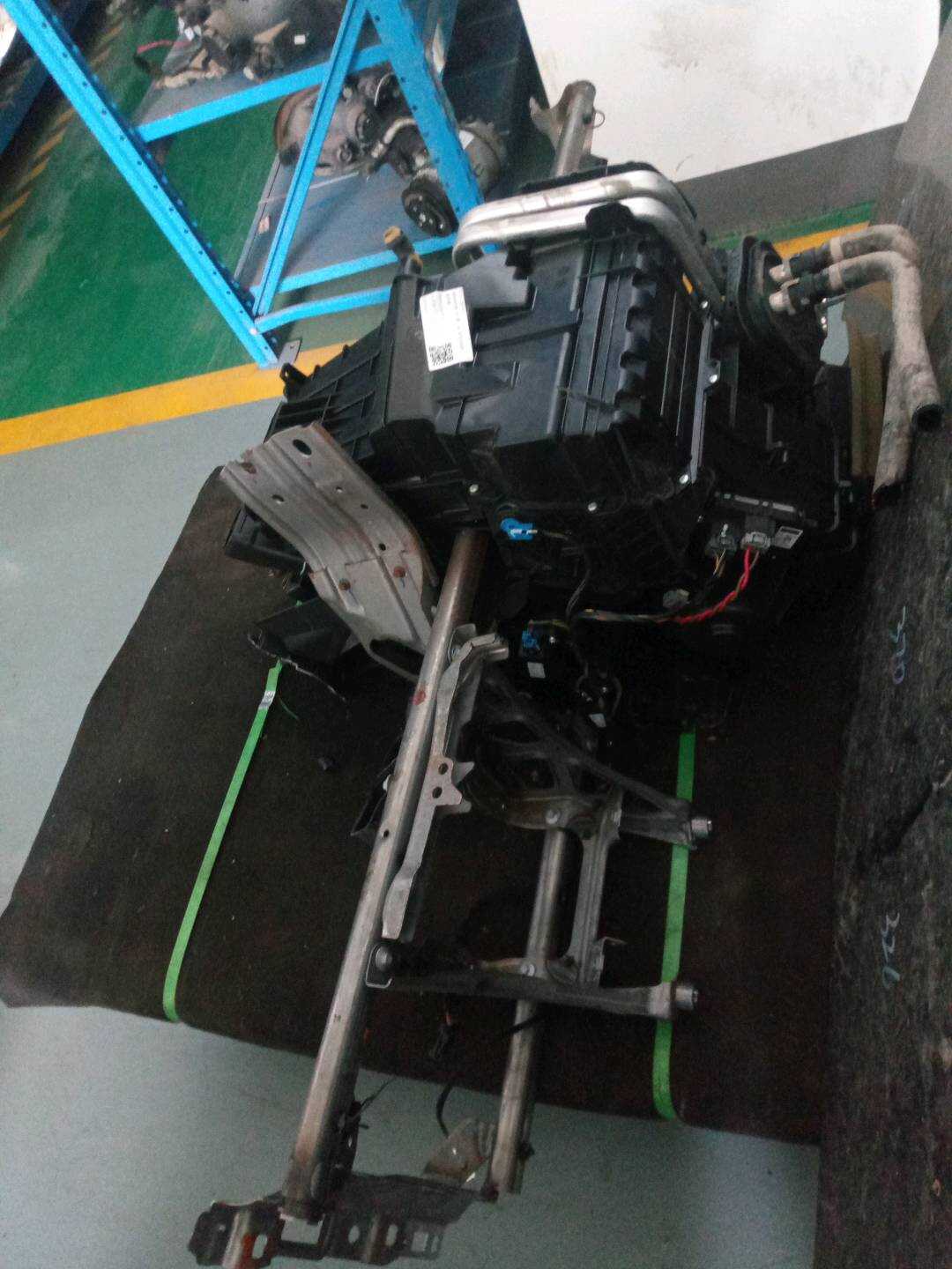 BV6N19B555GE Evaporator Assembly