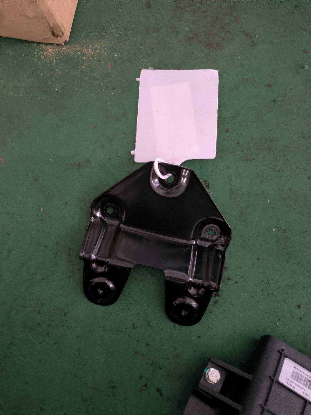 1018030907 前阅读灯支架
